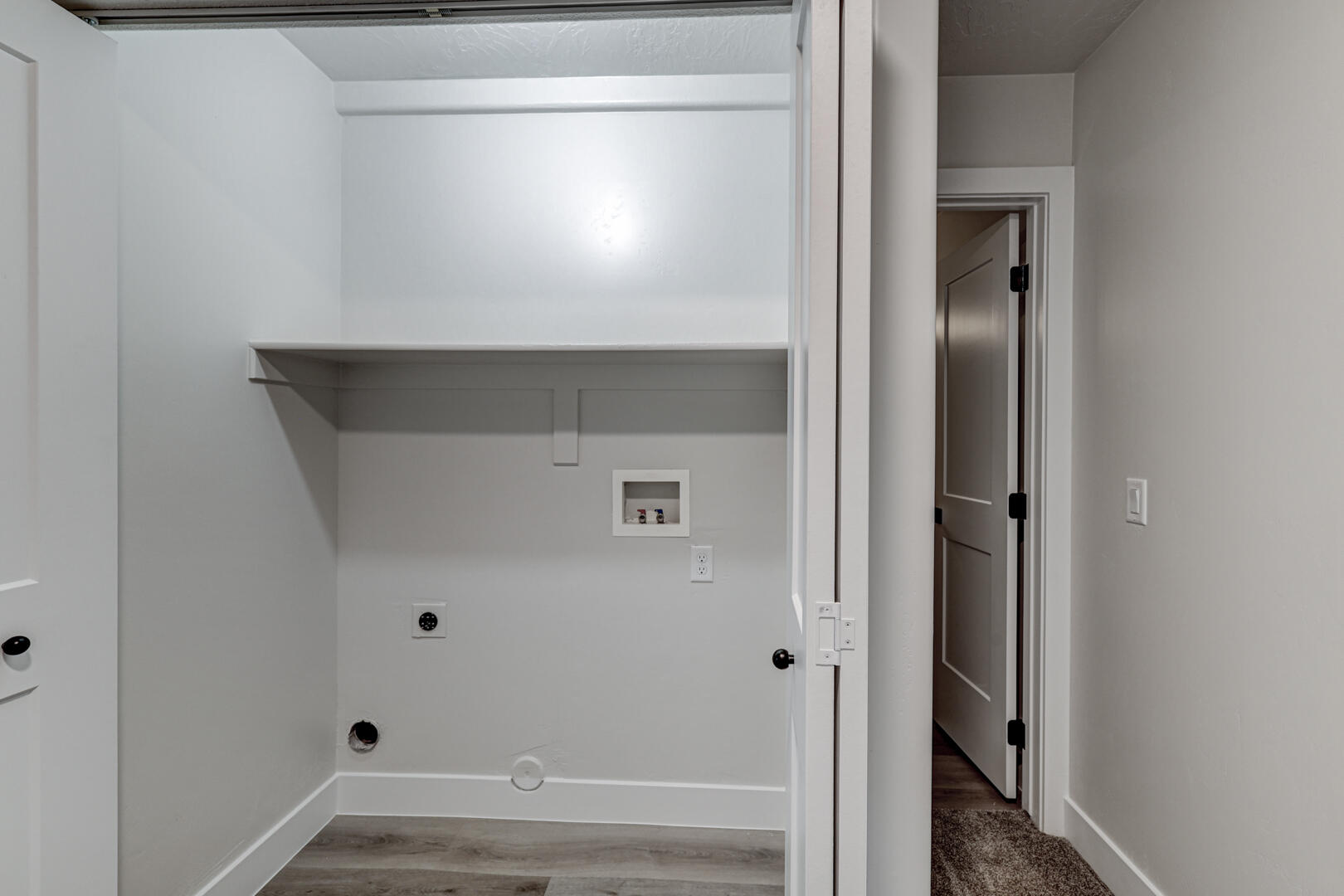 COVE CREEK TOWNHOMES - Residential