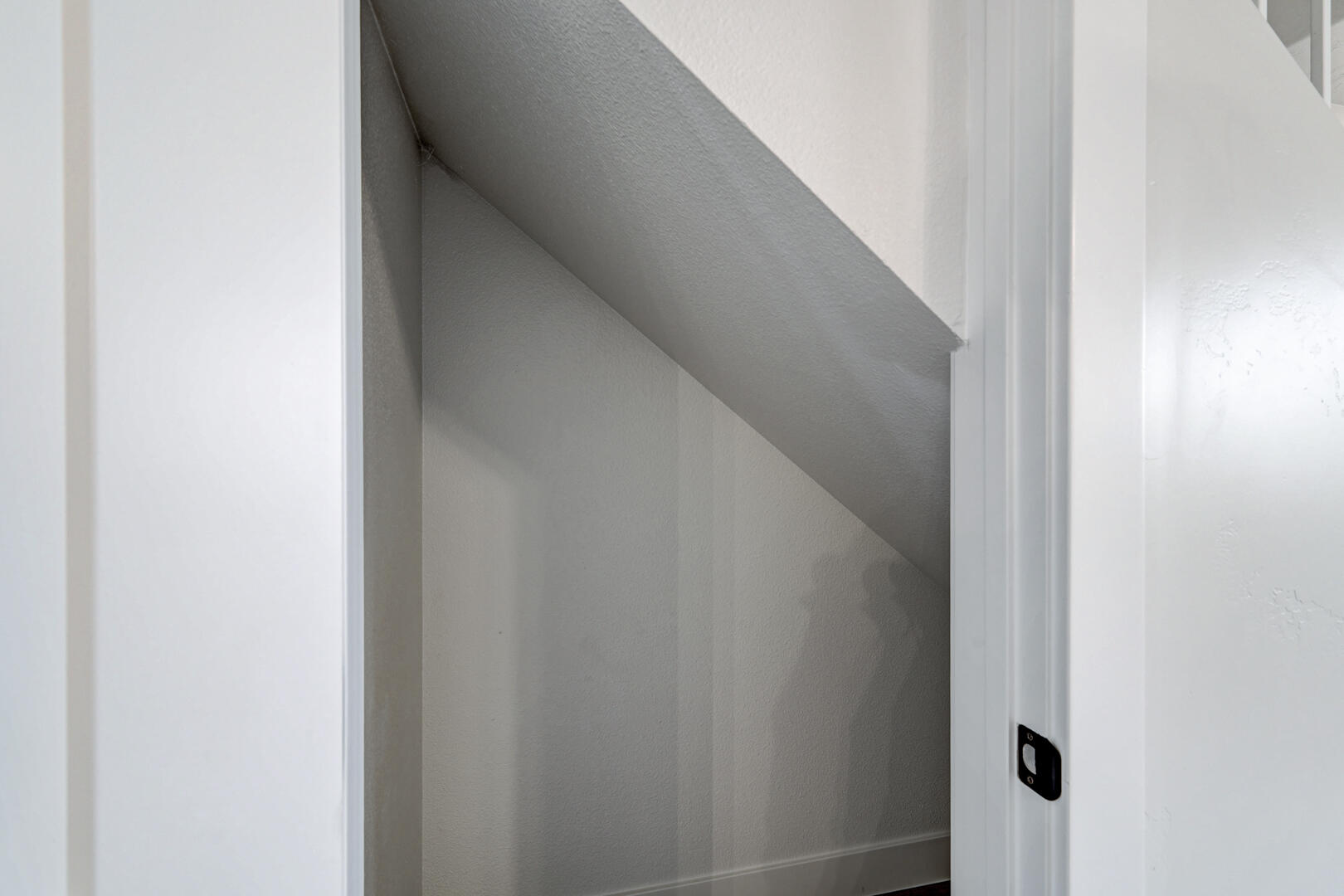 COVE CREEK TOWNHOMES - Residential