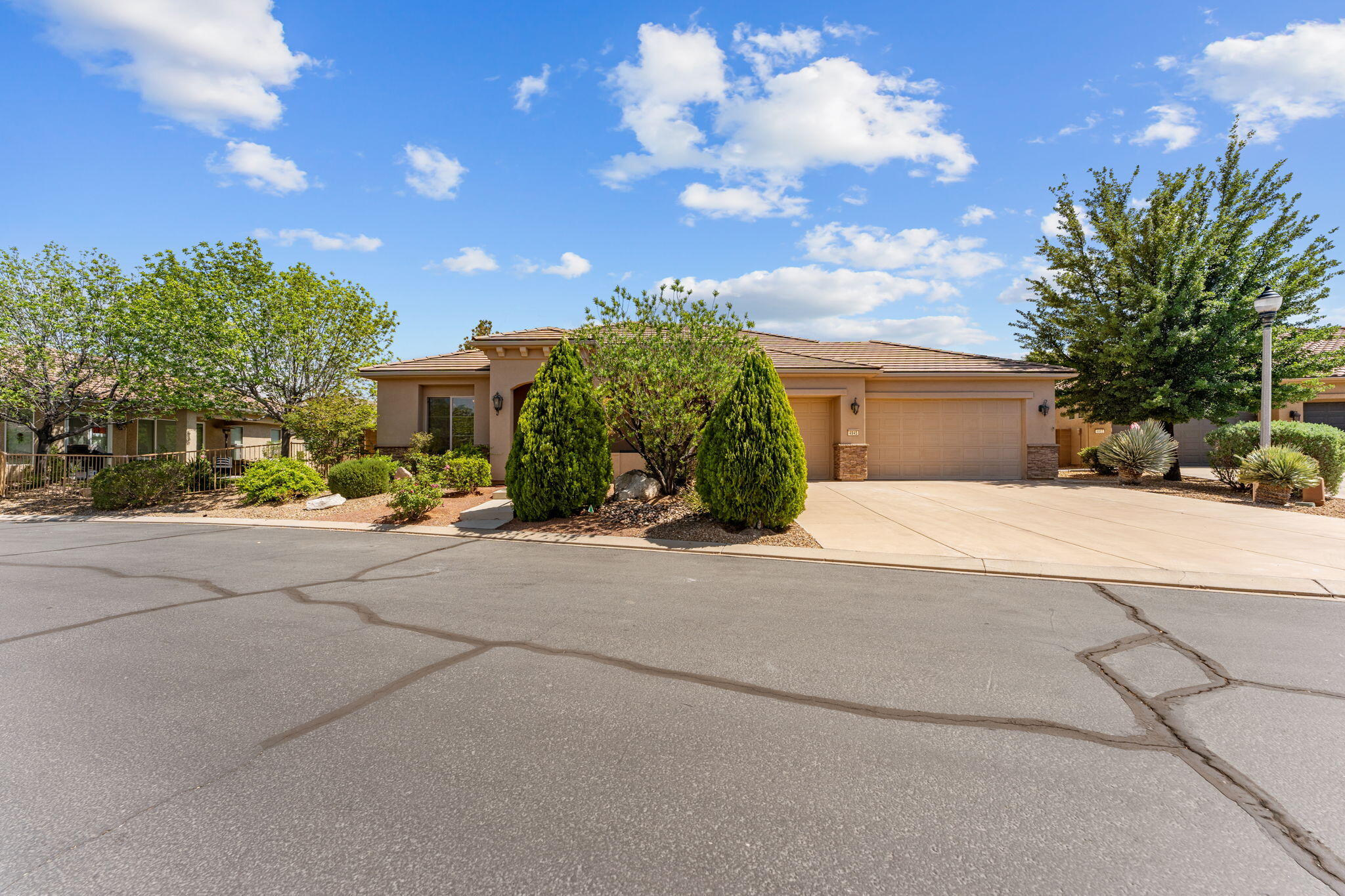 SUN RIVER - Residential