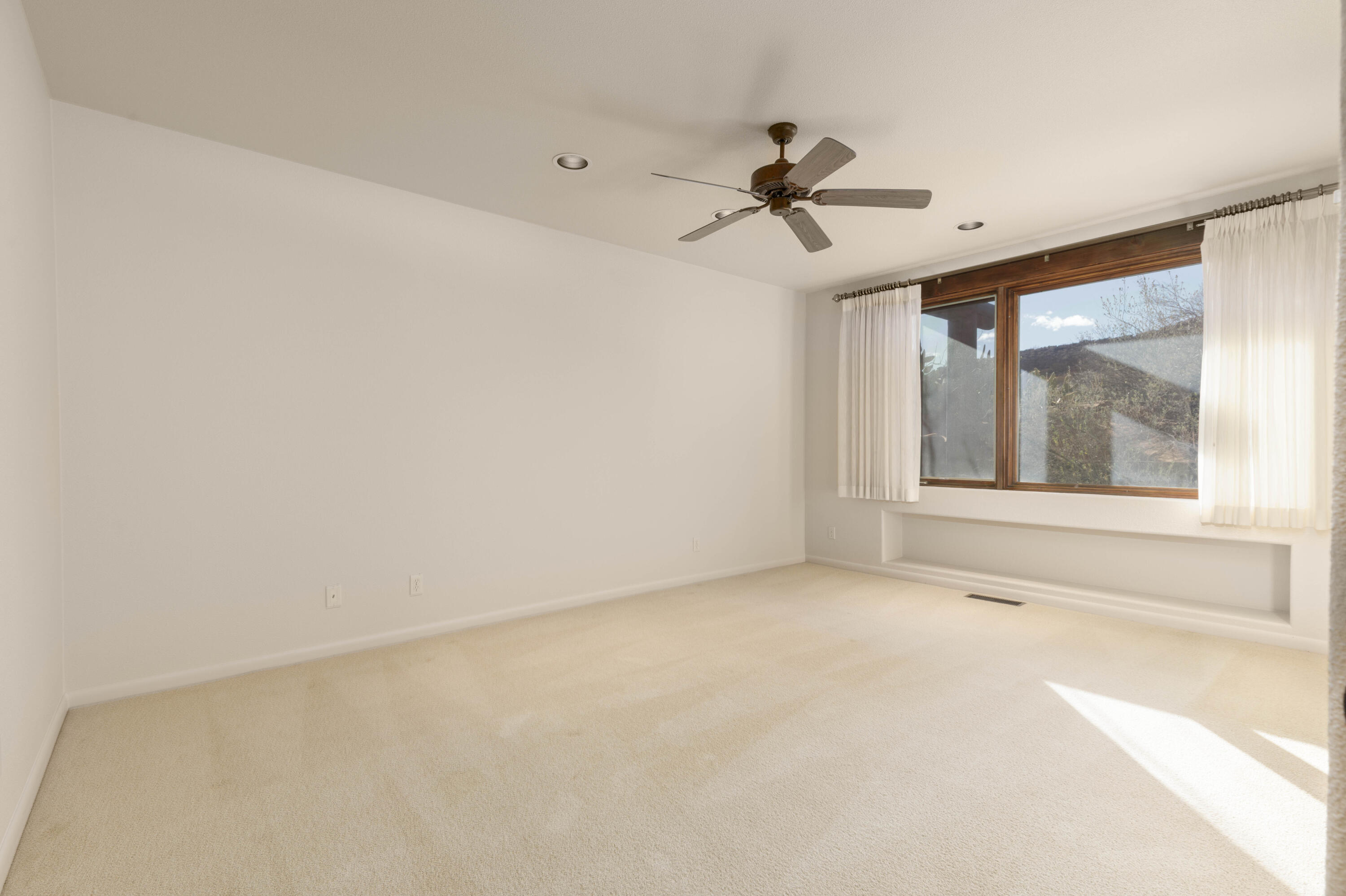 SHONTO POINT - Residential