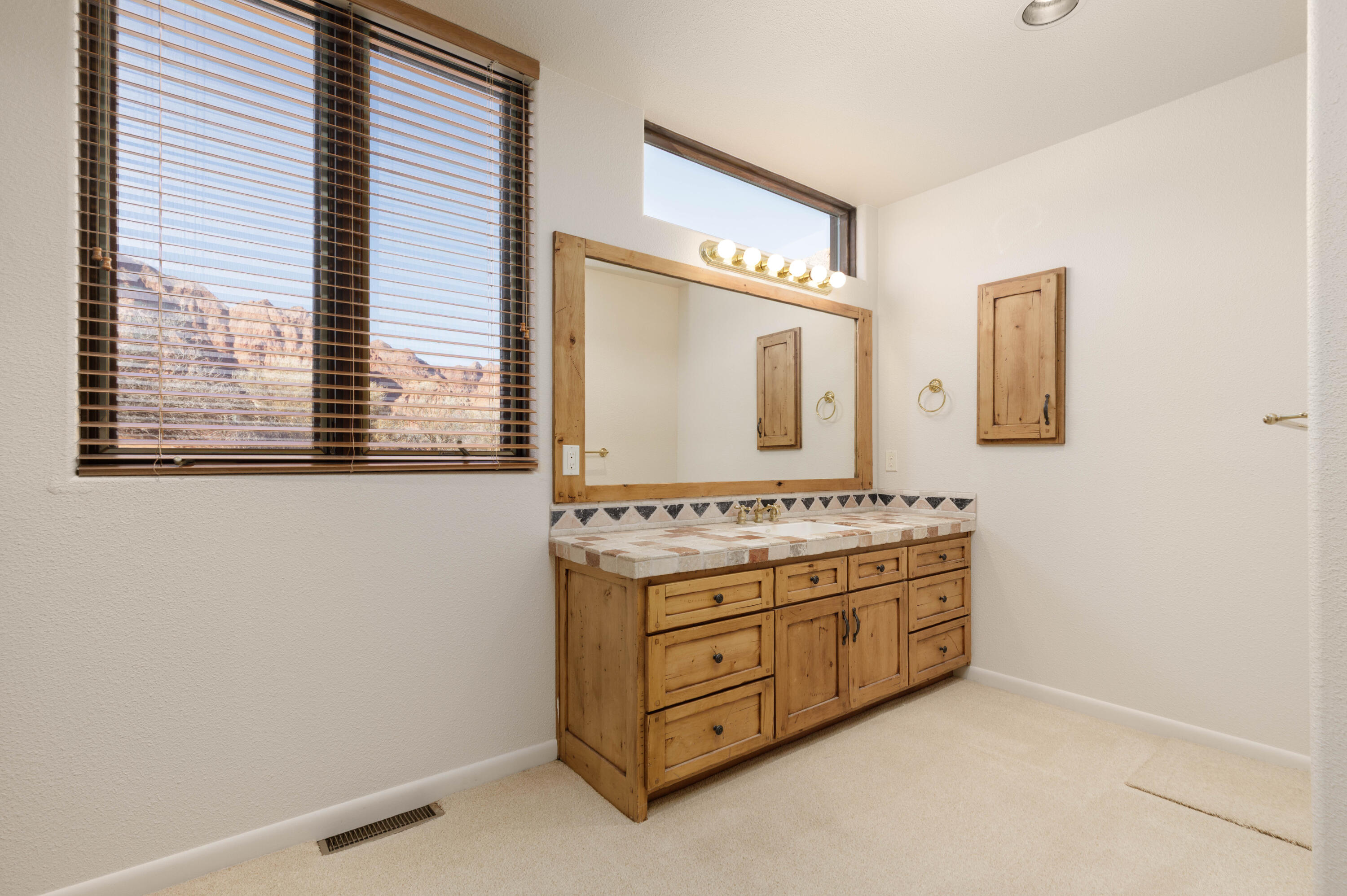 SHONTO POINT - Residential