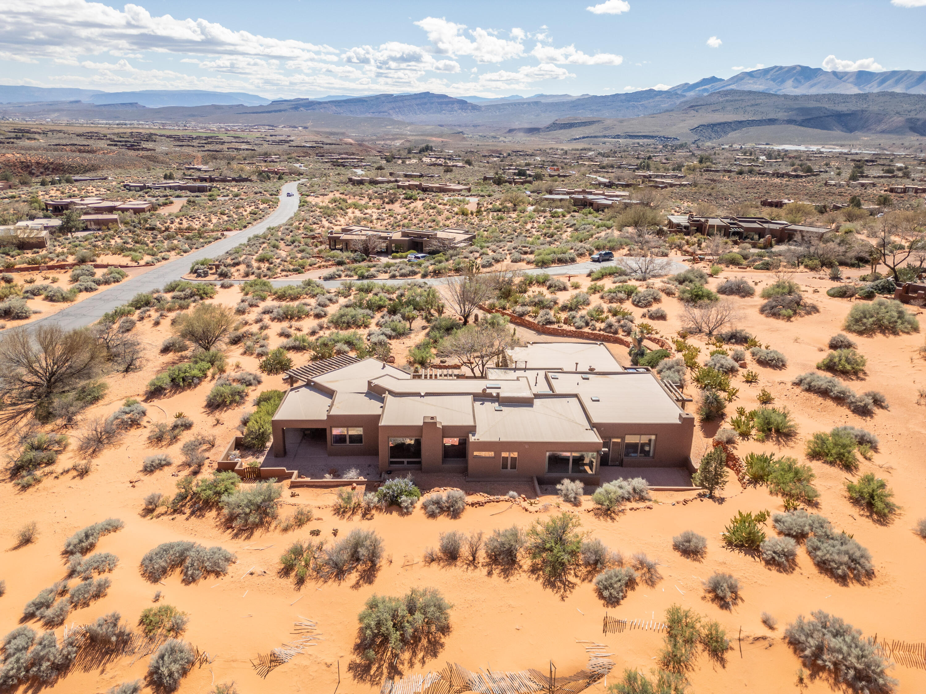 SHONTO POINT - Residential