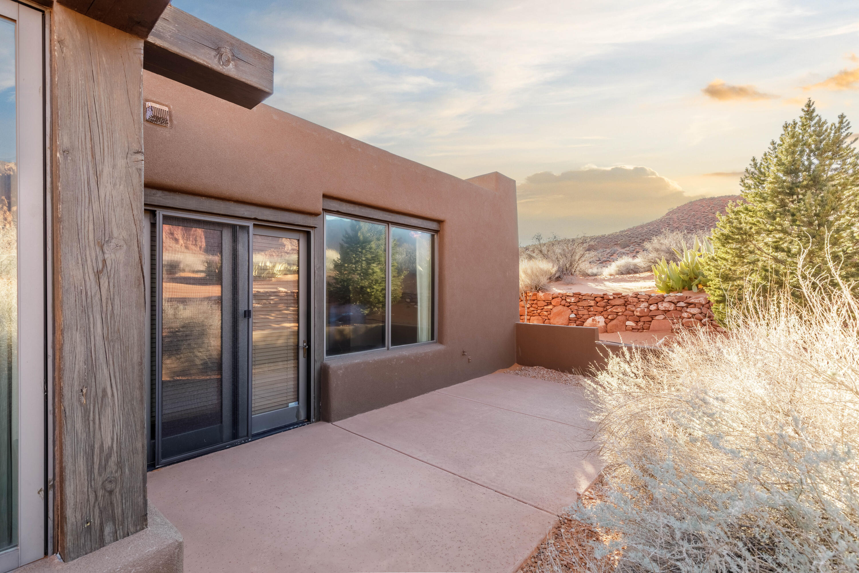 SHONTO POINT - Residential