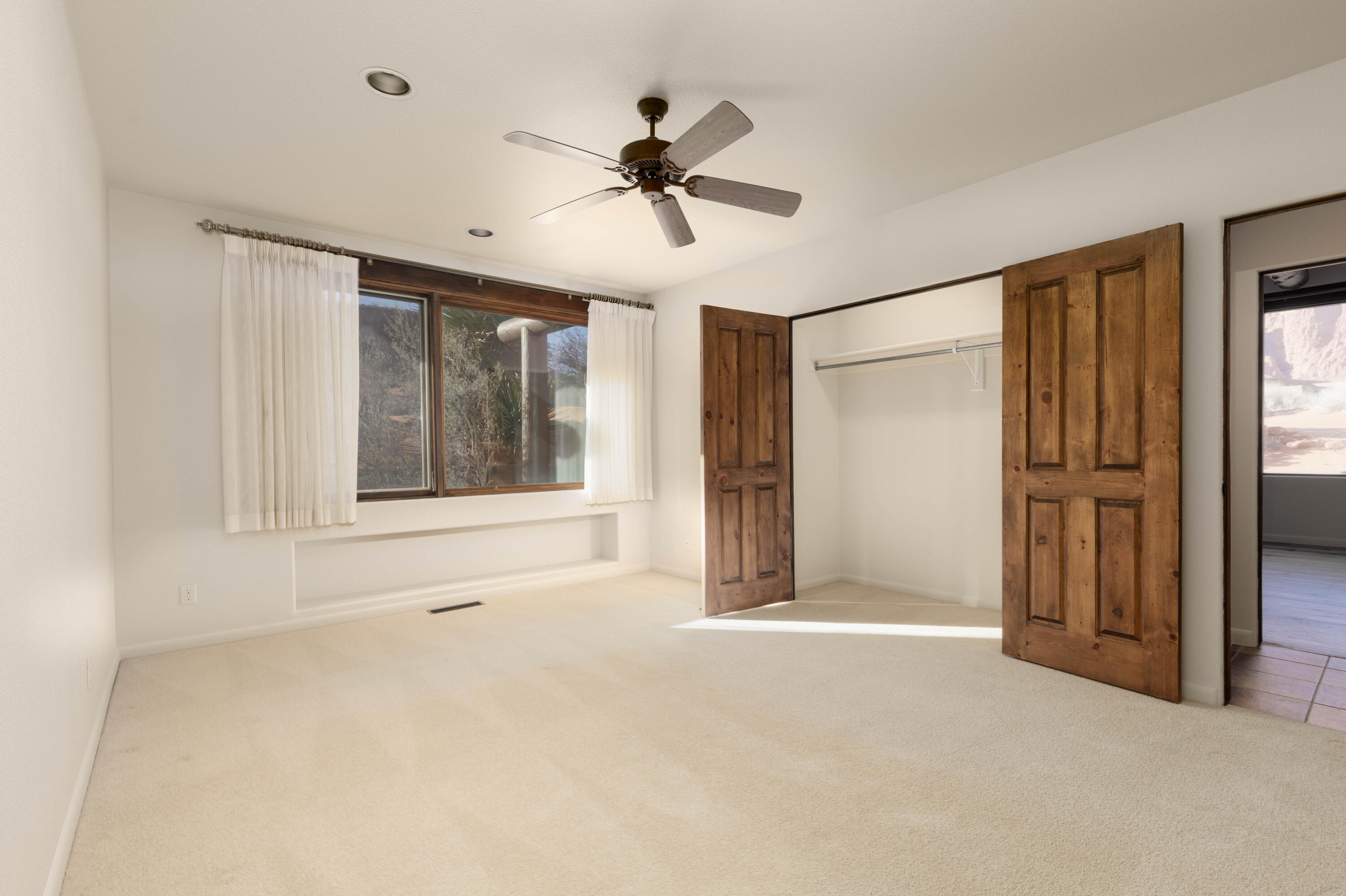 SHONTO POINT - Residential