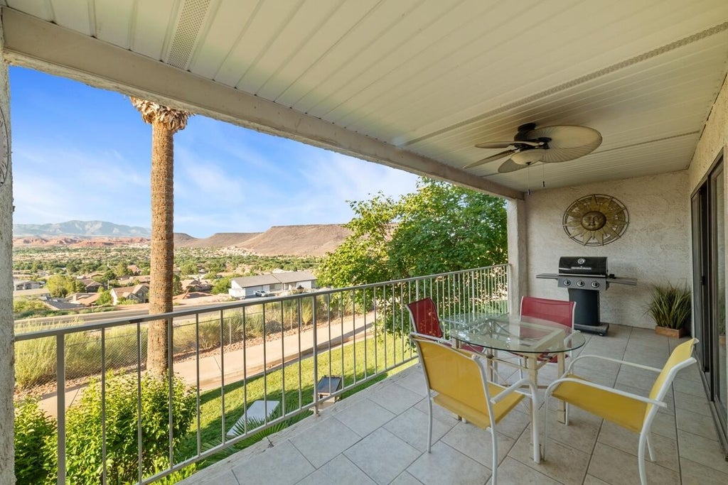Photo of 1845 W Canyon View DR 111 #111, Saint George, UT 84770 (MLS # 26-273216)
