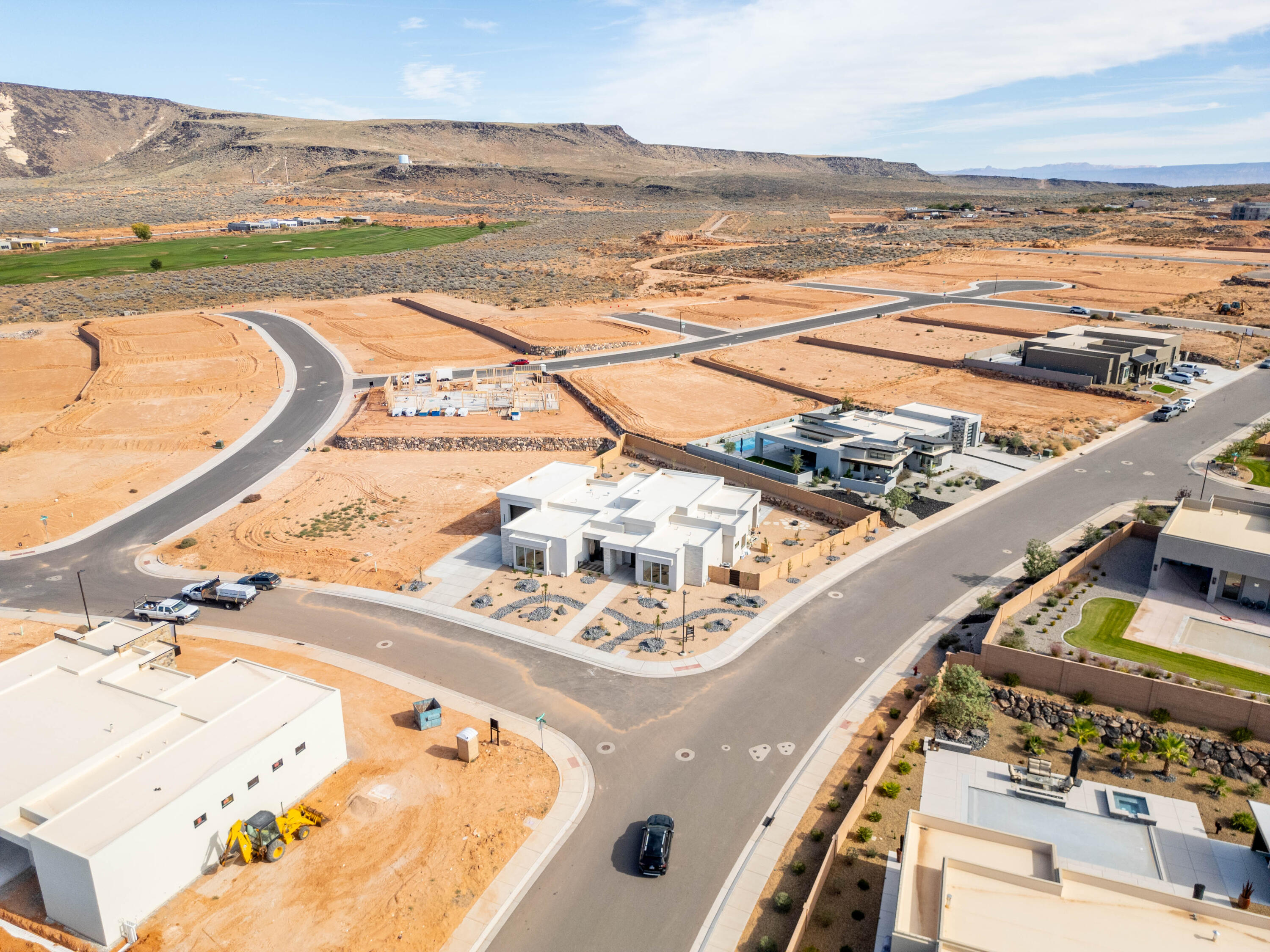 LEDGES OF ST GEORGE YELLOW KNOLLS - Residential