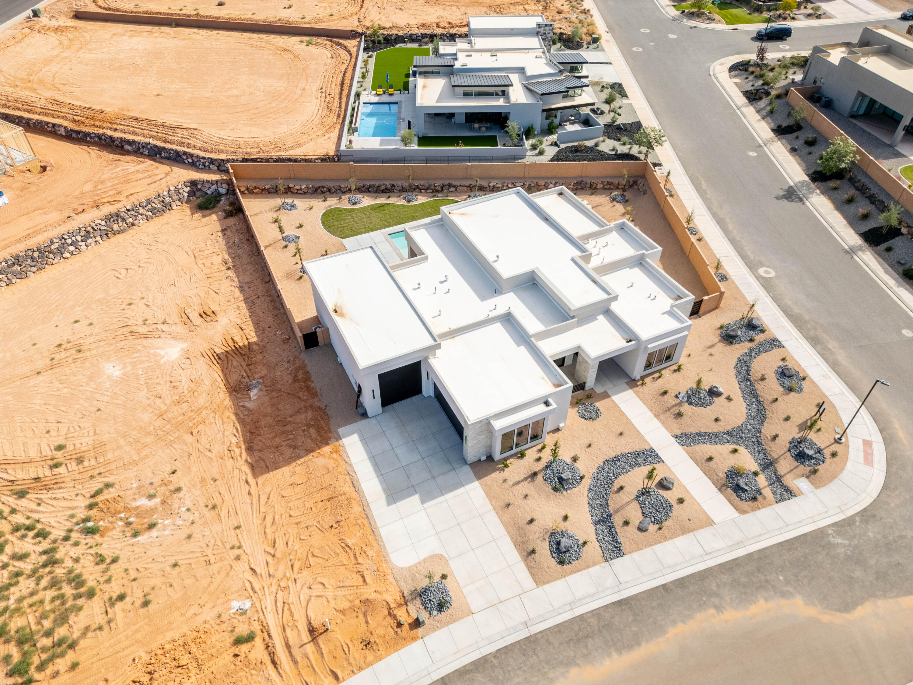 LEDGES OF ST GEORGE YELLOW KNOLLS - Residential