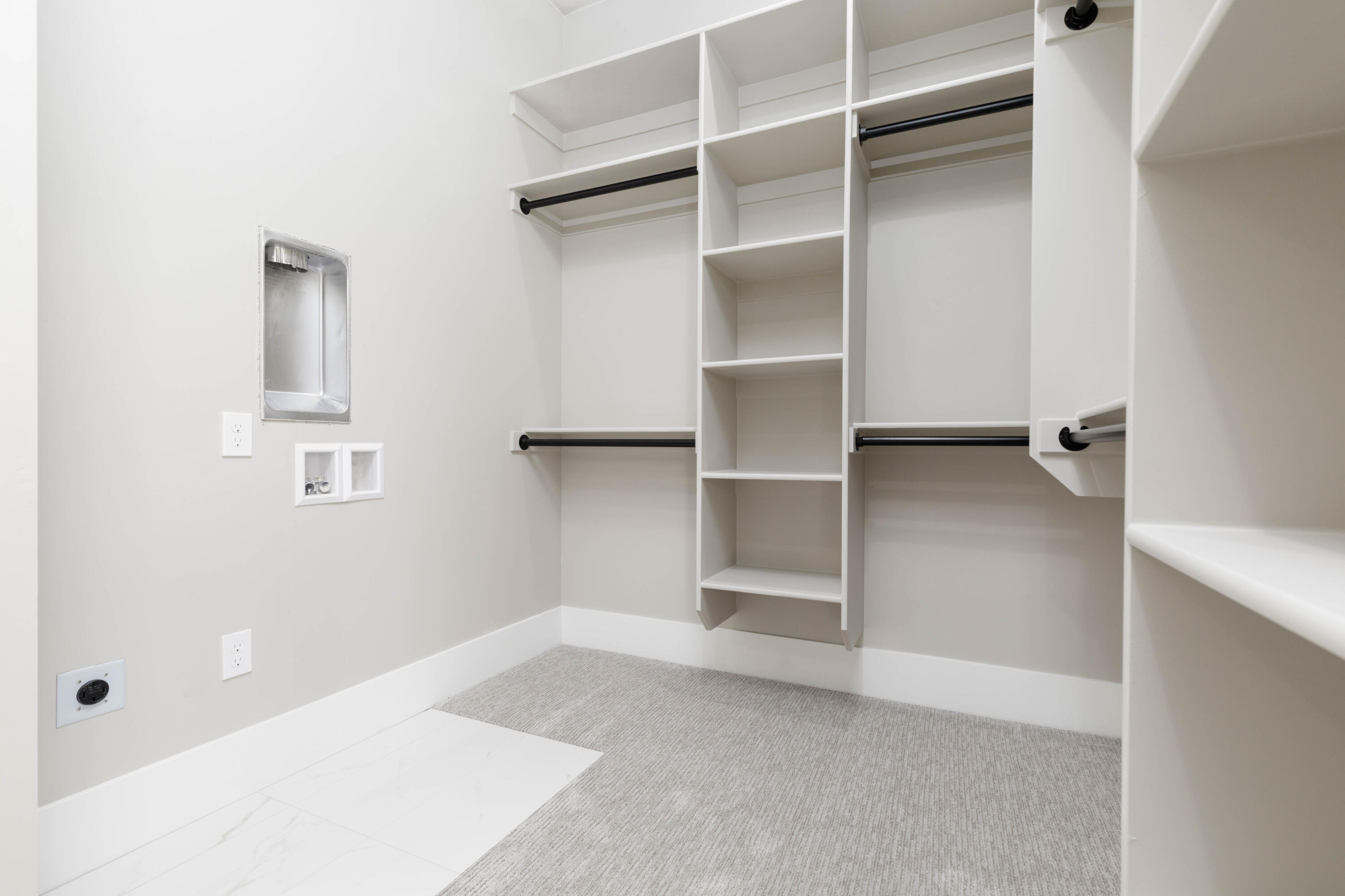 LEDGES OF ST GEORGE YELLOW KNOLLS - Residential