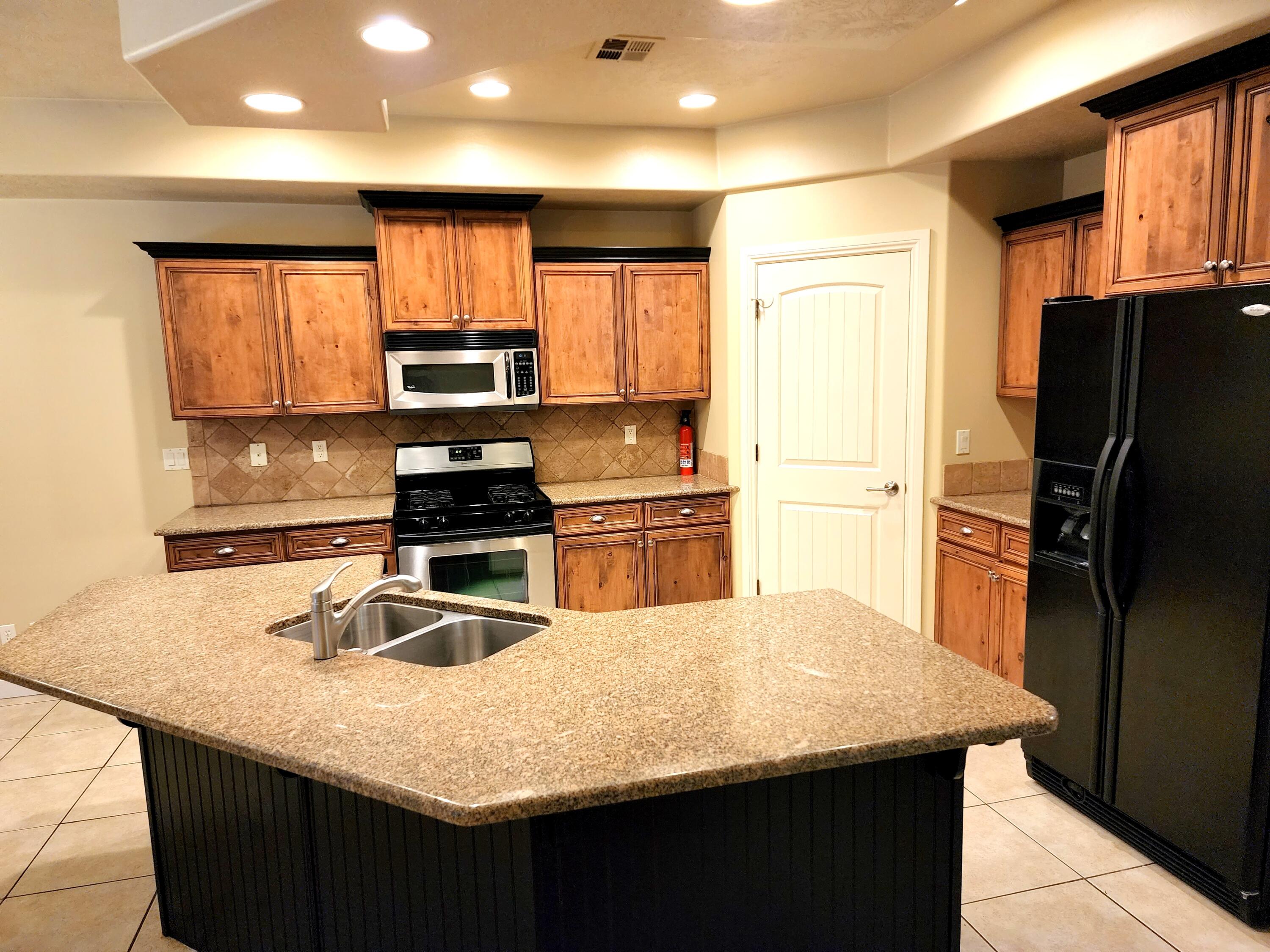 BOULDER SPRINGS VILLAS - Residential