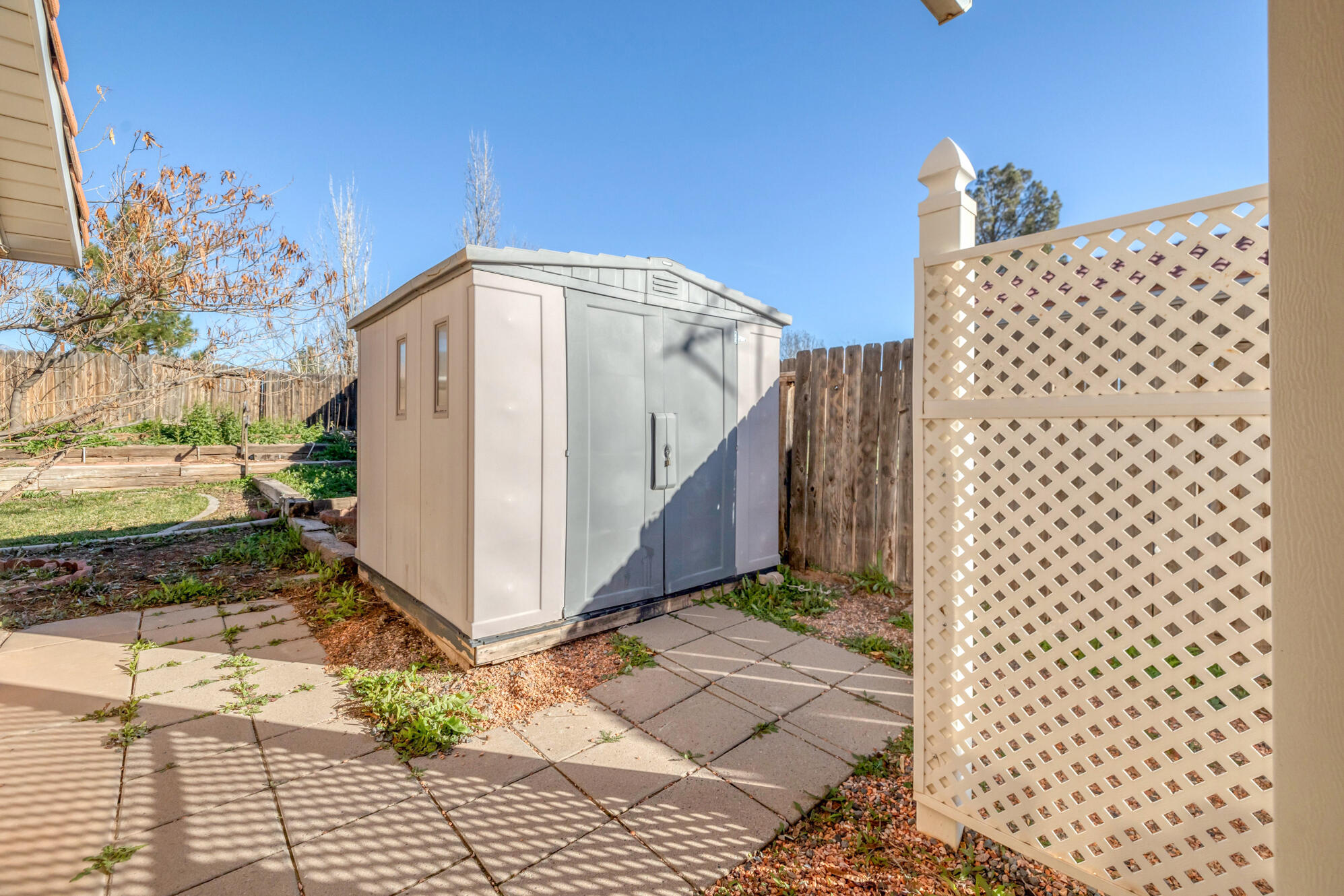 CANYON RIDGE - Residential