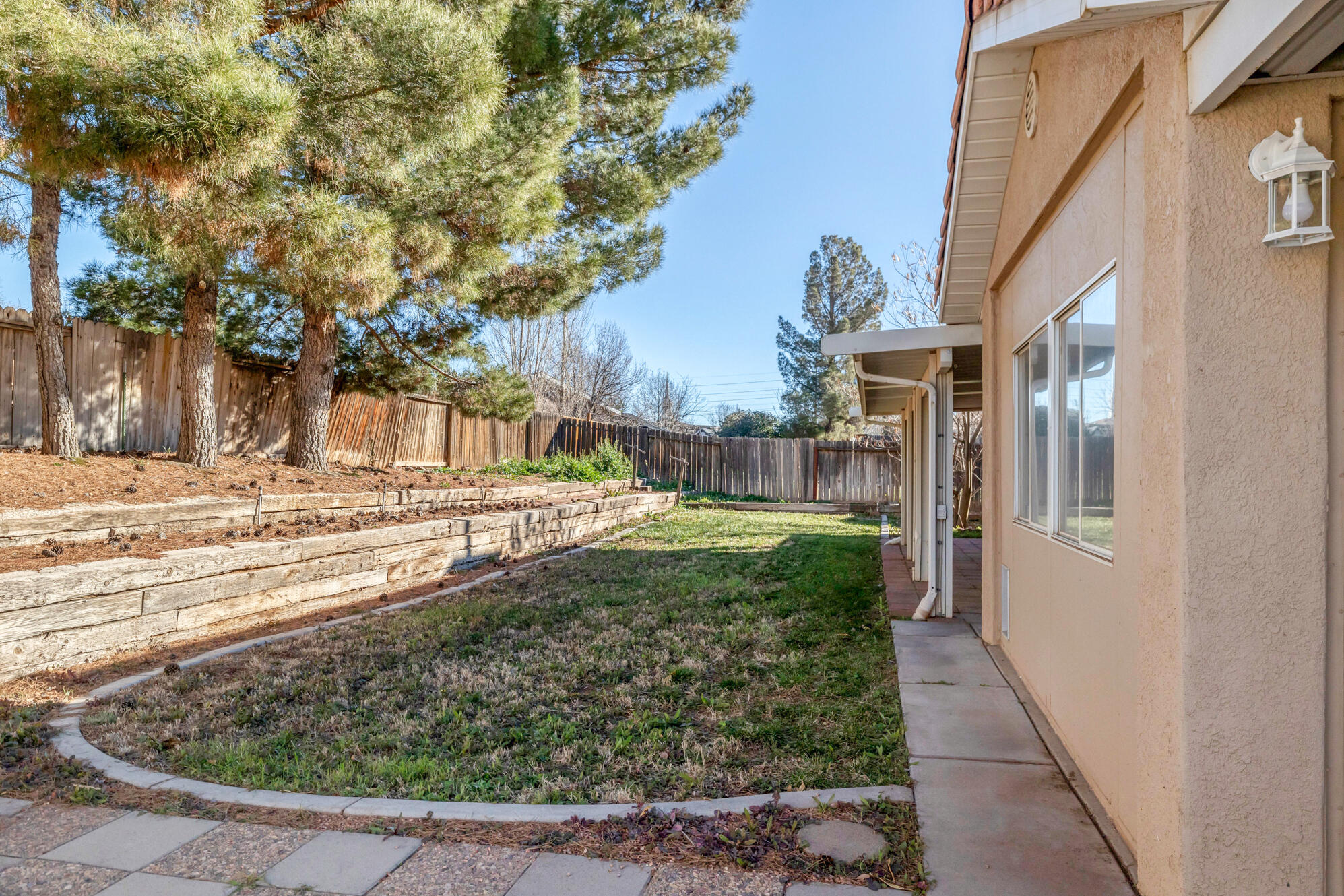 CANYON RIDGE - Residential