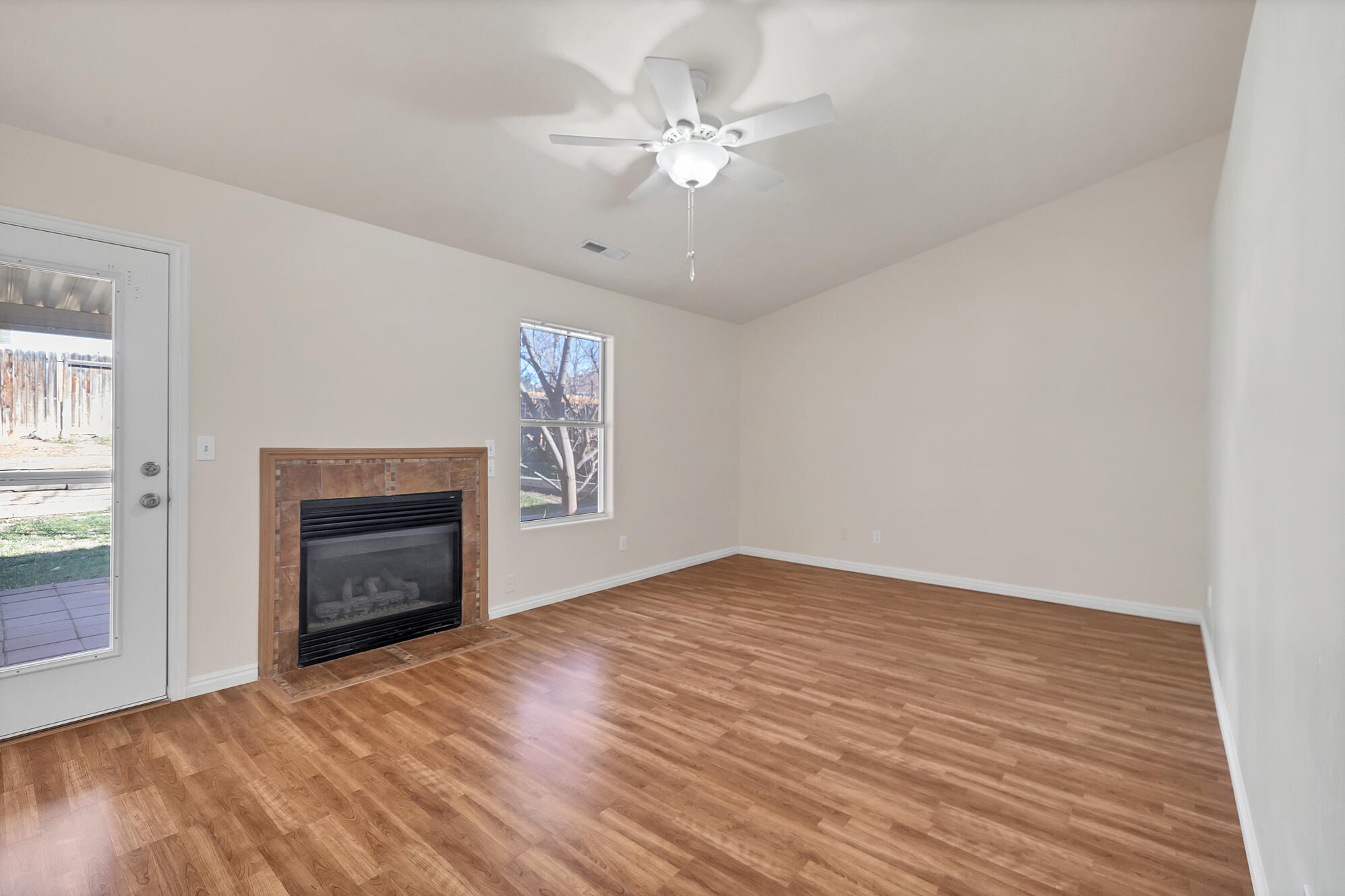 CANYON RIDGE - Residential