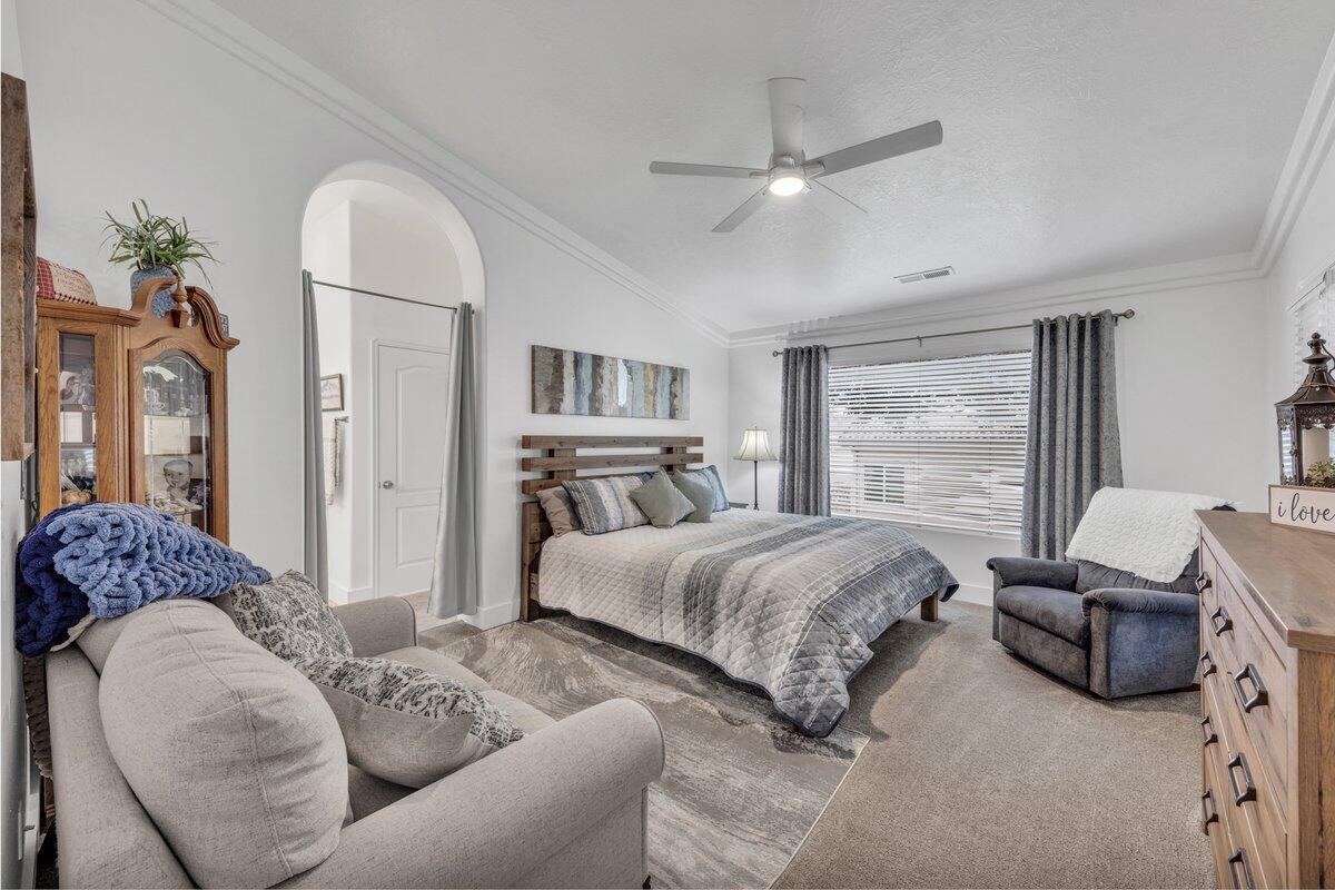 WEST SPRINGS TOWNHOMES - Residential