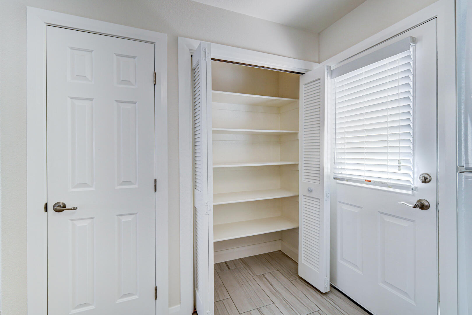 COVE CREEK TOWNHOMES - Residential