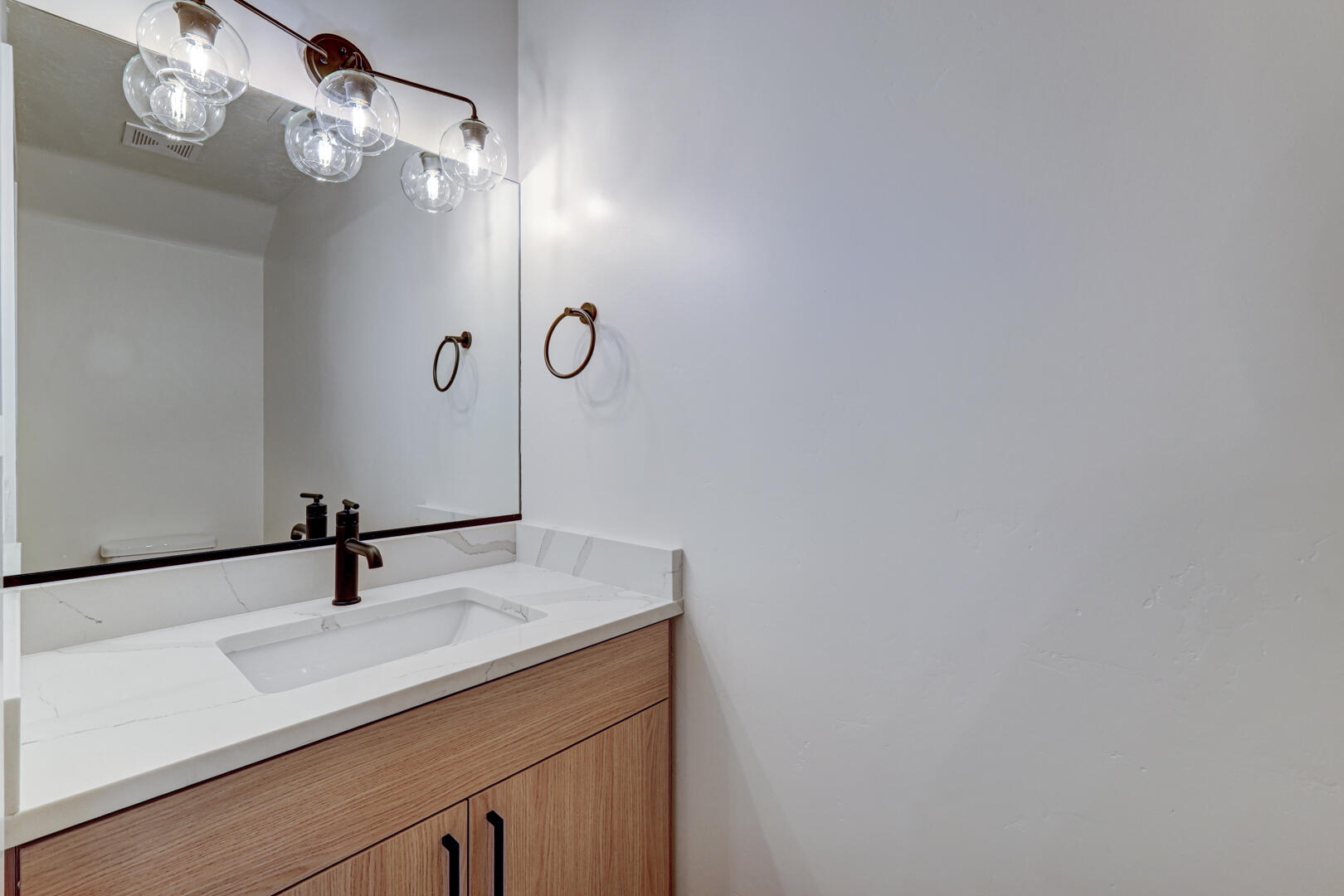 COVE CREEK TOWNHOMES - Residential