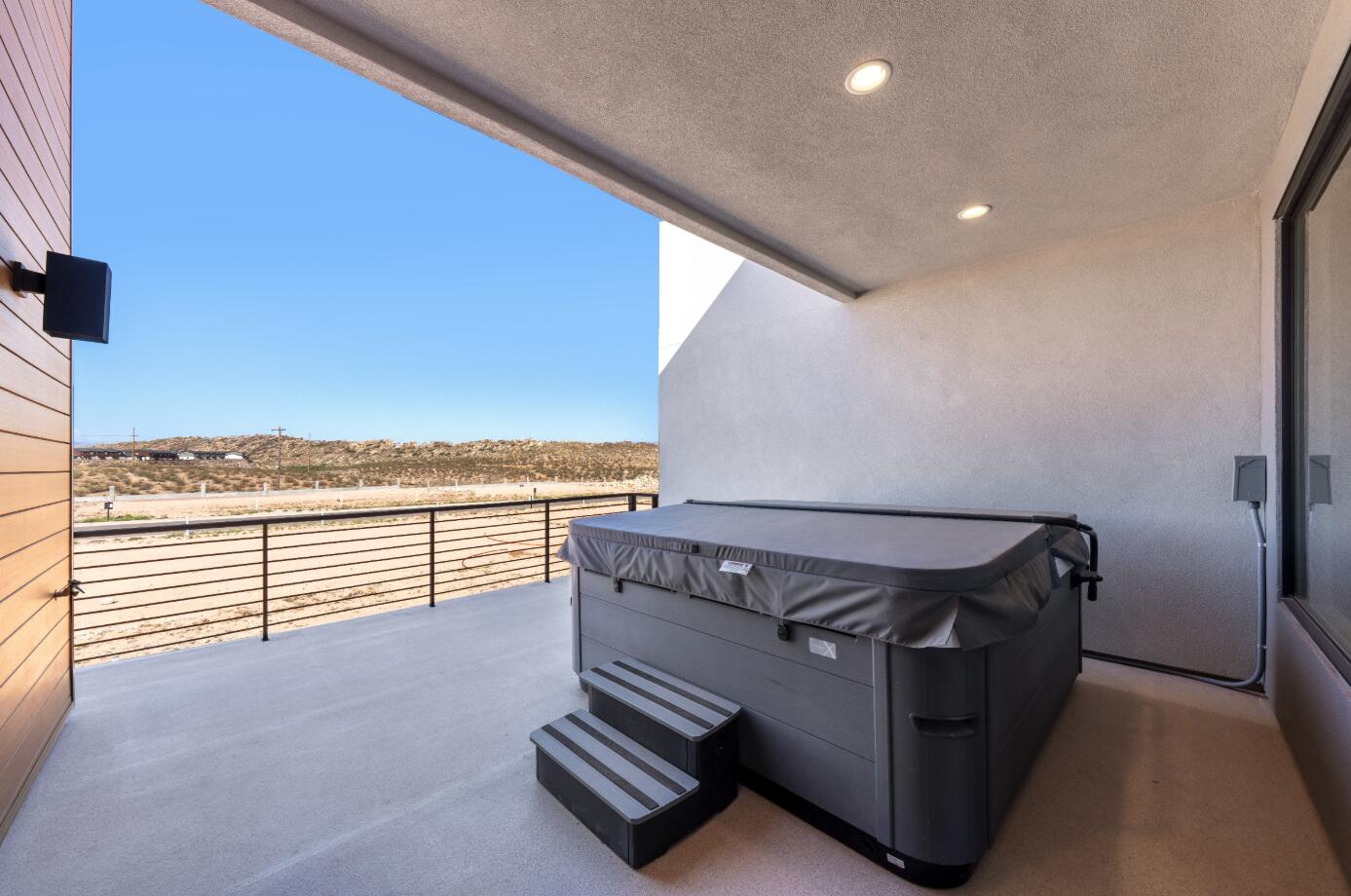 ISLAND AT CORAL CANYON - Residential