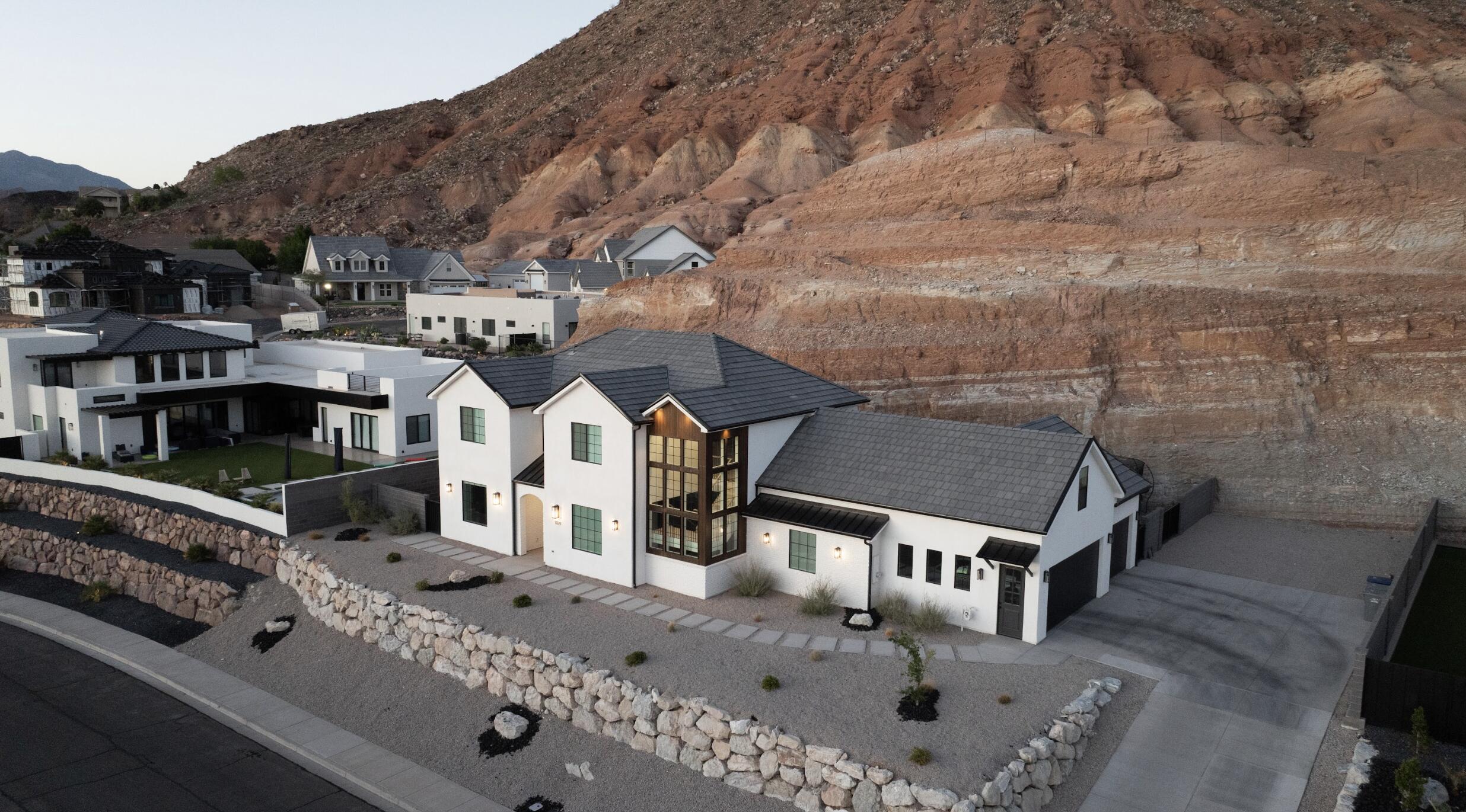 INDIAN KNOLLS - Residential