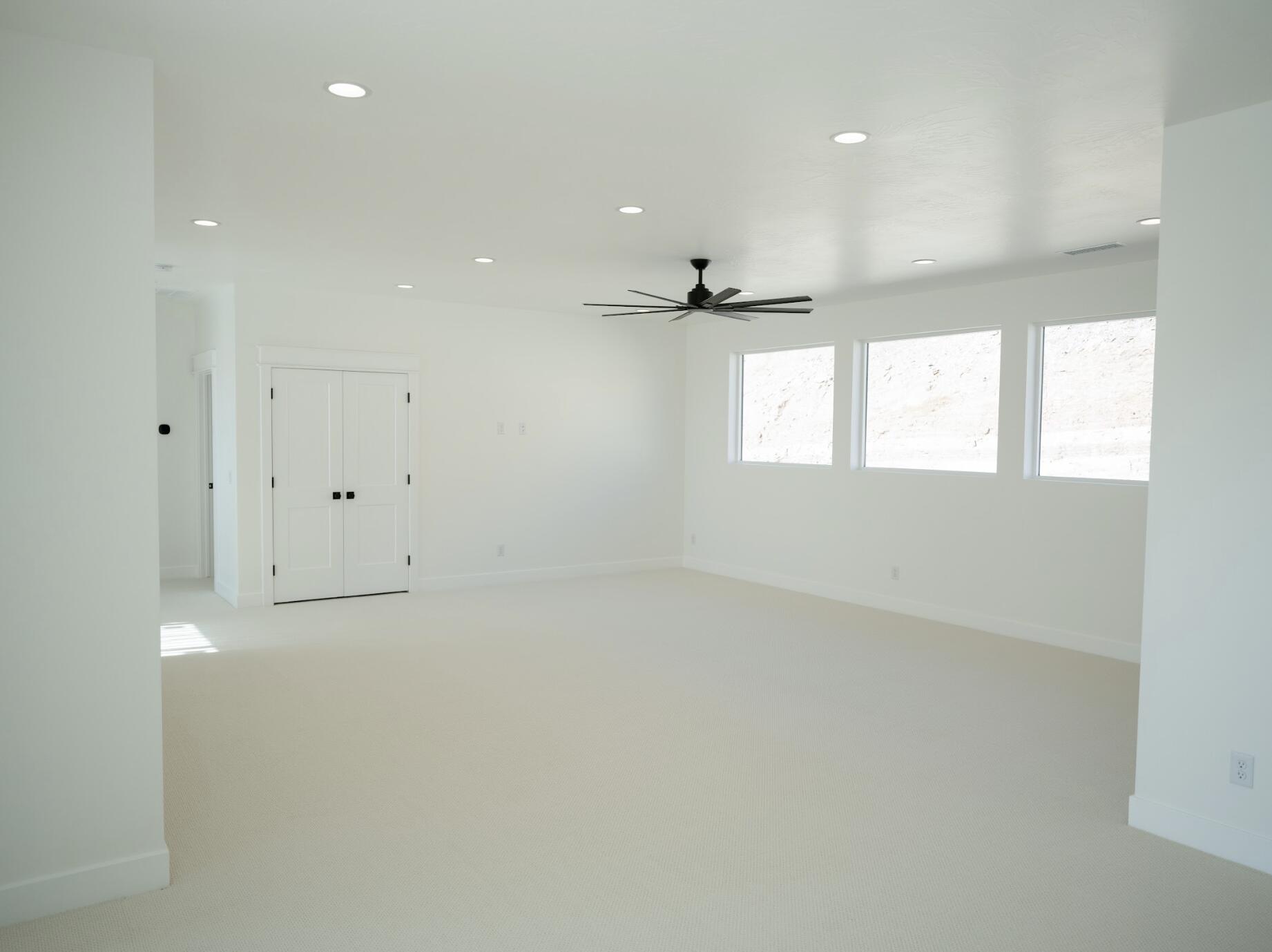 INDIAN KNOLLS - Residential