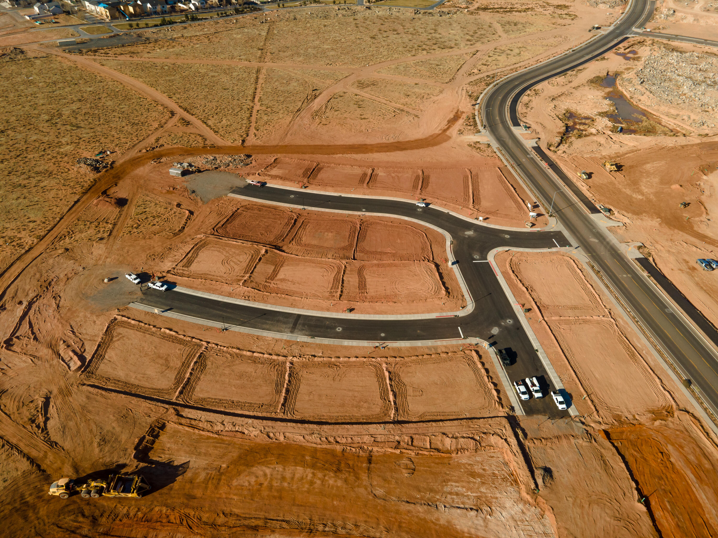 RED SLATE ESTATES - Residential