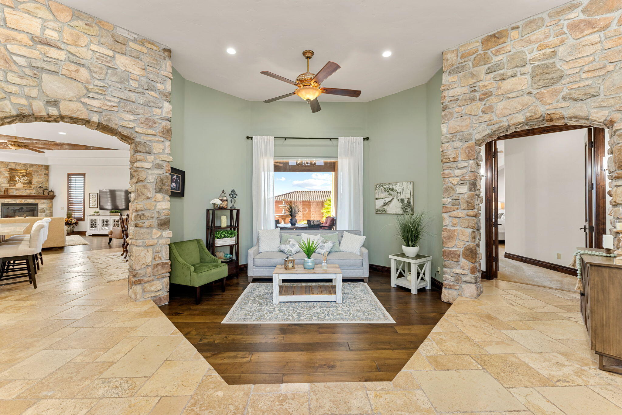 TENAYA SANDS - Residential