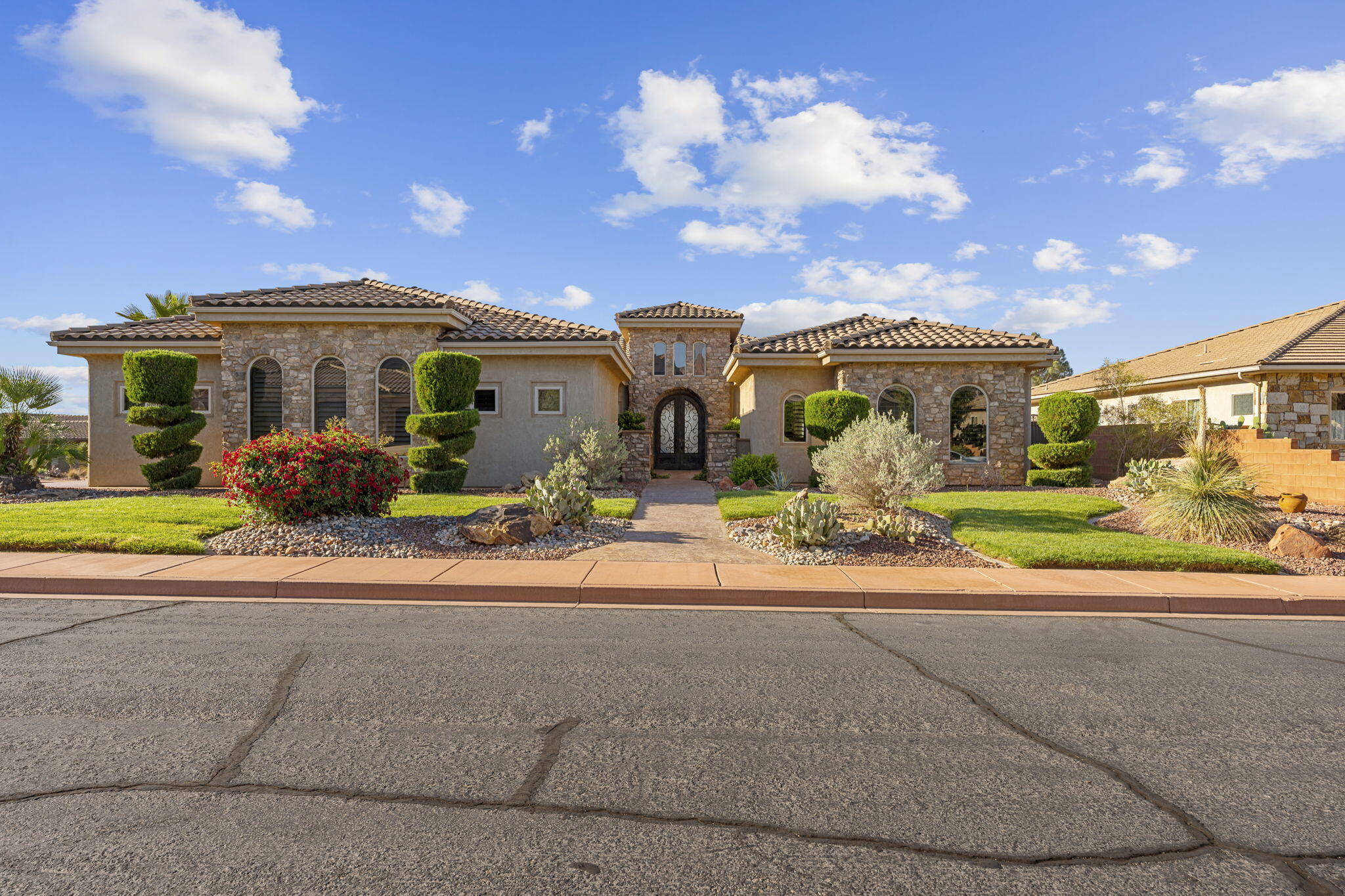 TENAYA SANDS - Residential