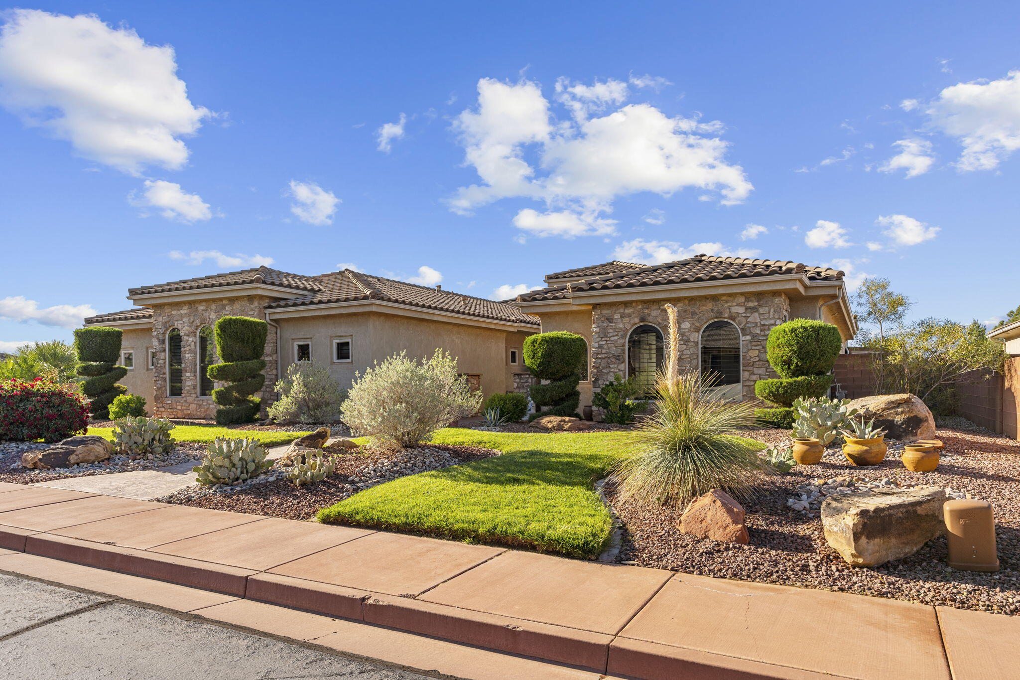 TENAYA SANDS - Residential