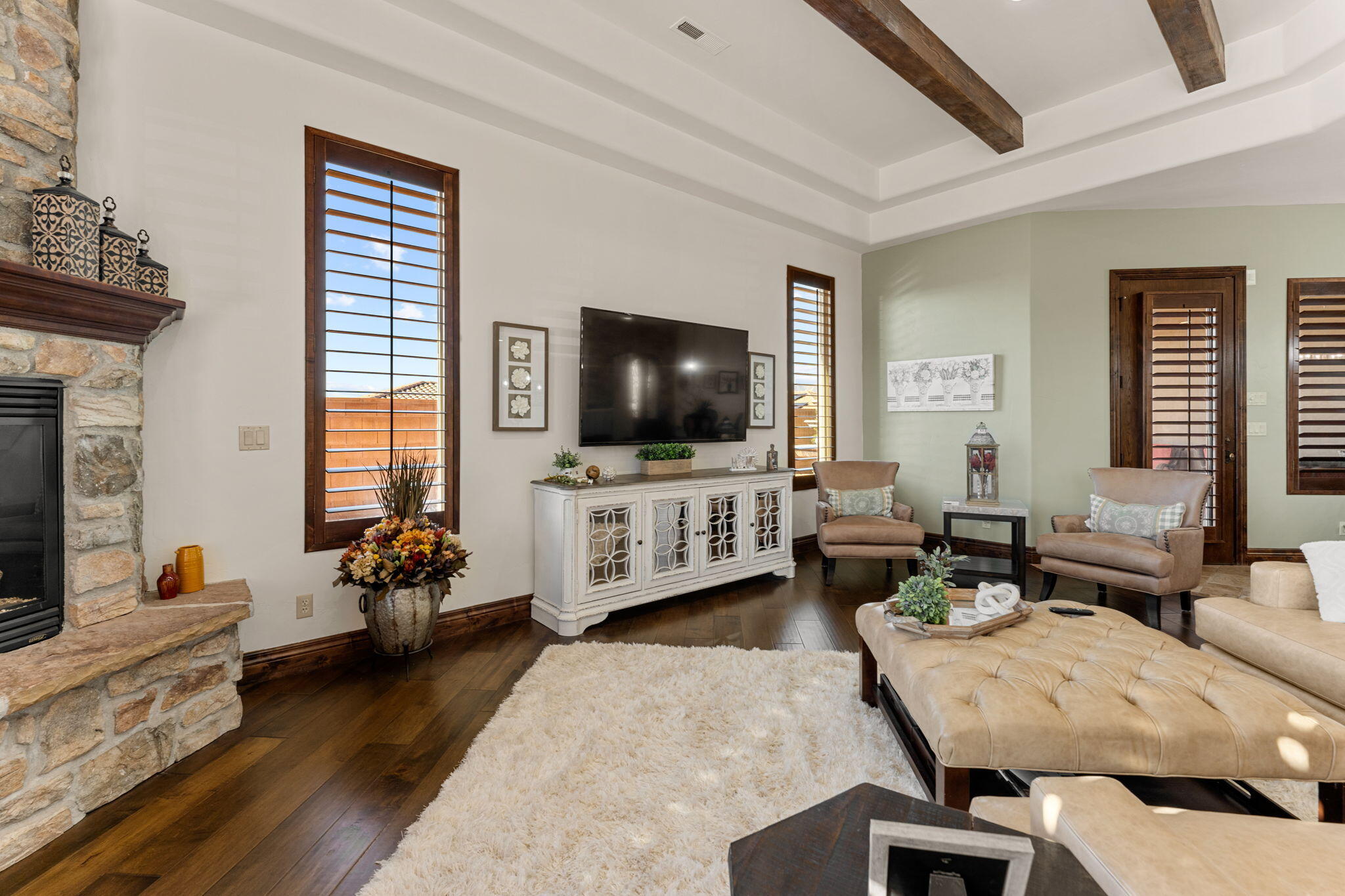 TENAYA SANDS - Residential