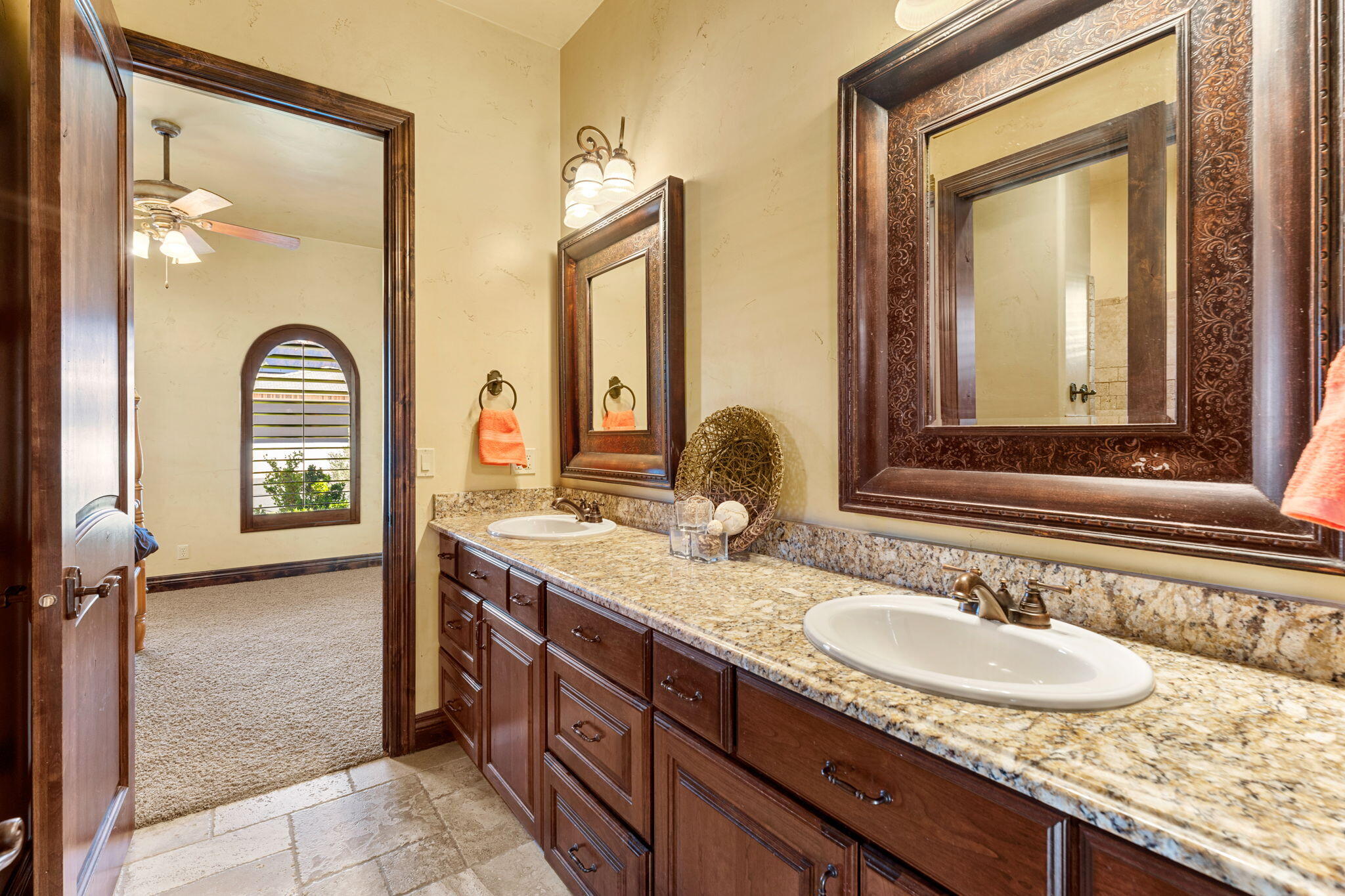 TENAYA SANDS - Residential