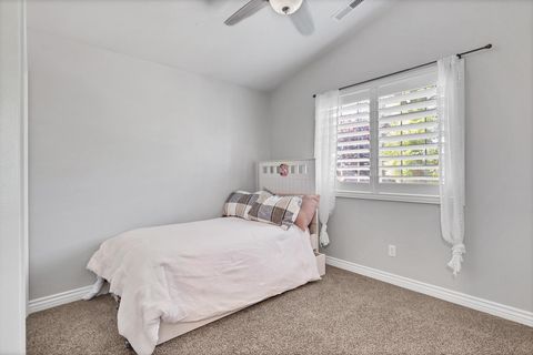 Tiny photo for 2163 E 170 South CIR, Saint George, UT 84790 (MLS # 26-271899)