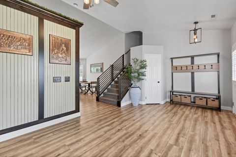 Tiny photo for 2163 E 170 South CIR, Saint George, UT 84790 (MLS # 26-271899)