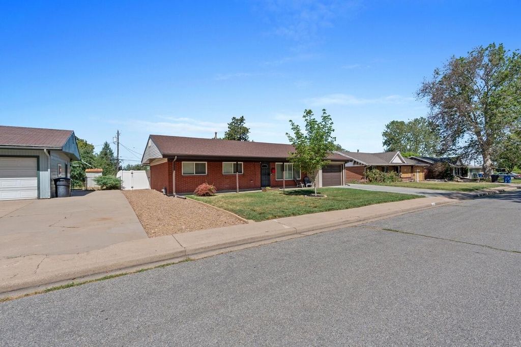 Photo of 1473 N 200 W, Sunset, UT 84015 (MLS # 26-273100)