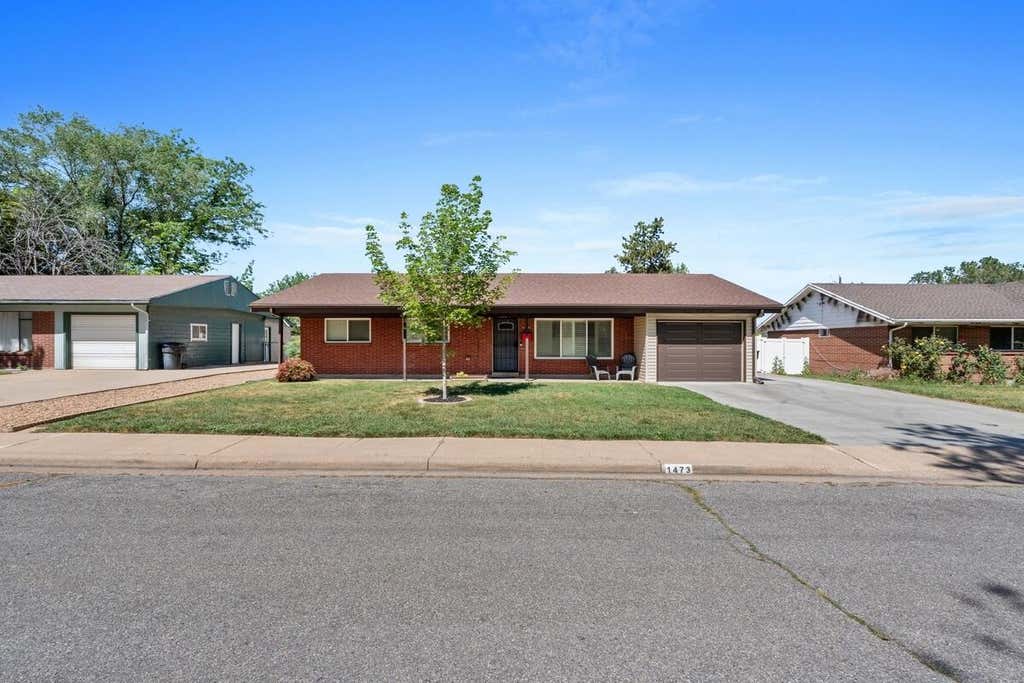 Photo of 1473 N 200 W, Sunset, UT 84015 (MLS # 26-273100)