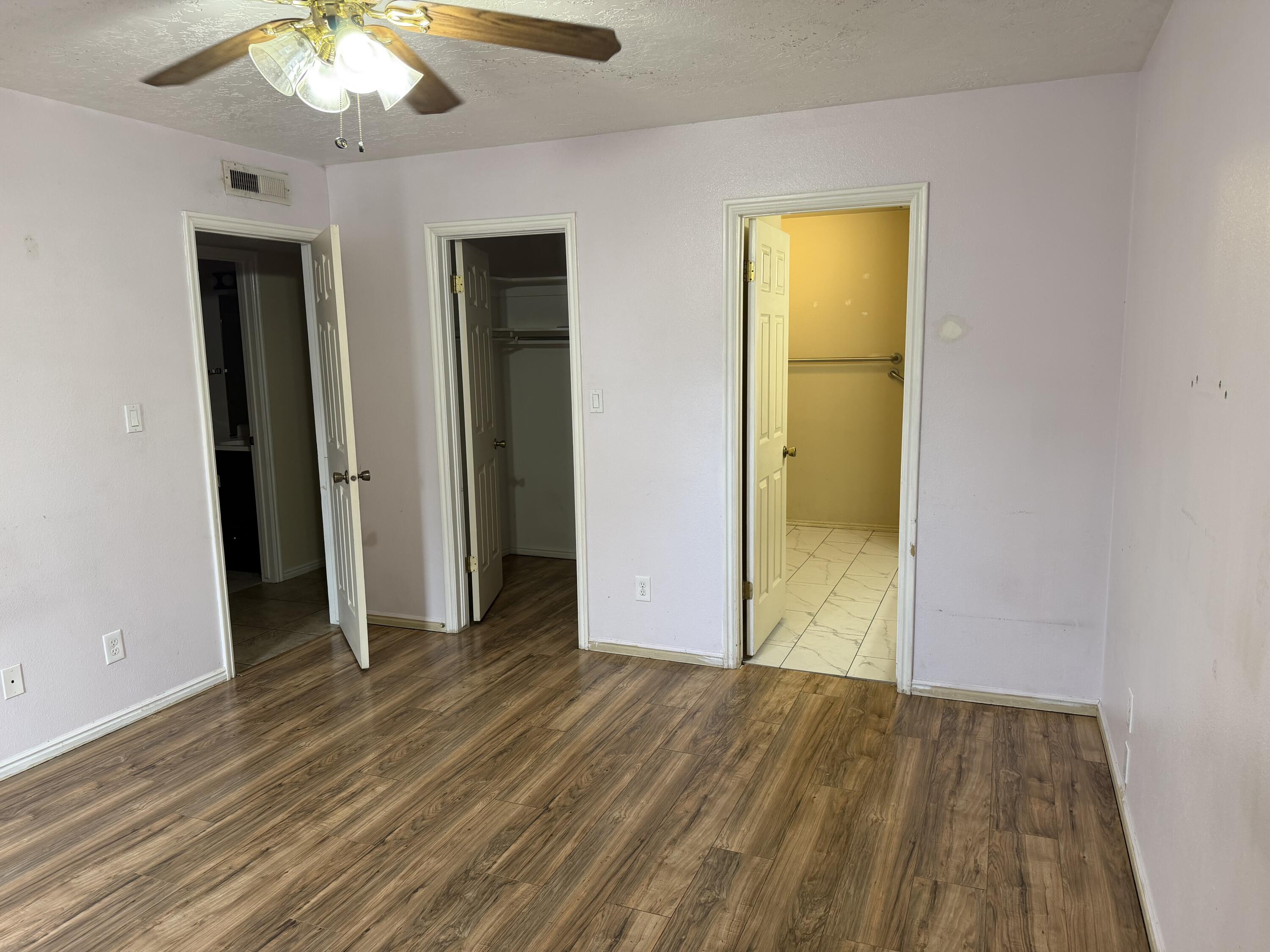 SUNNY VILLA TOWNHOMES - Residential