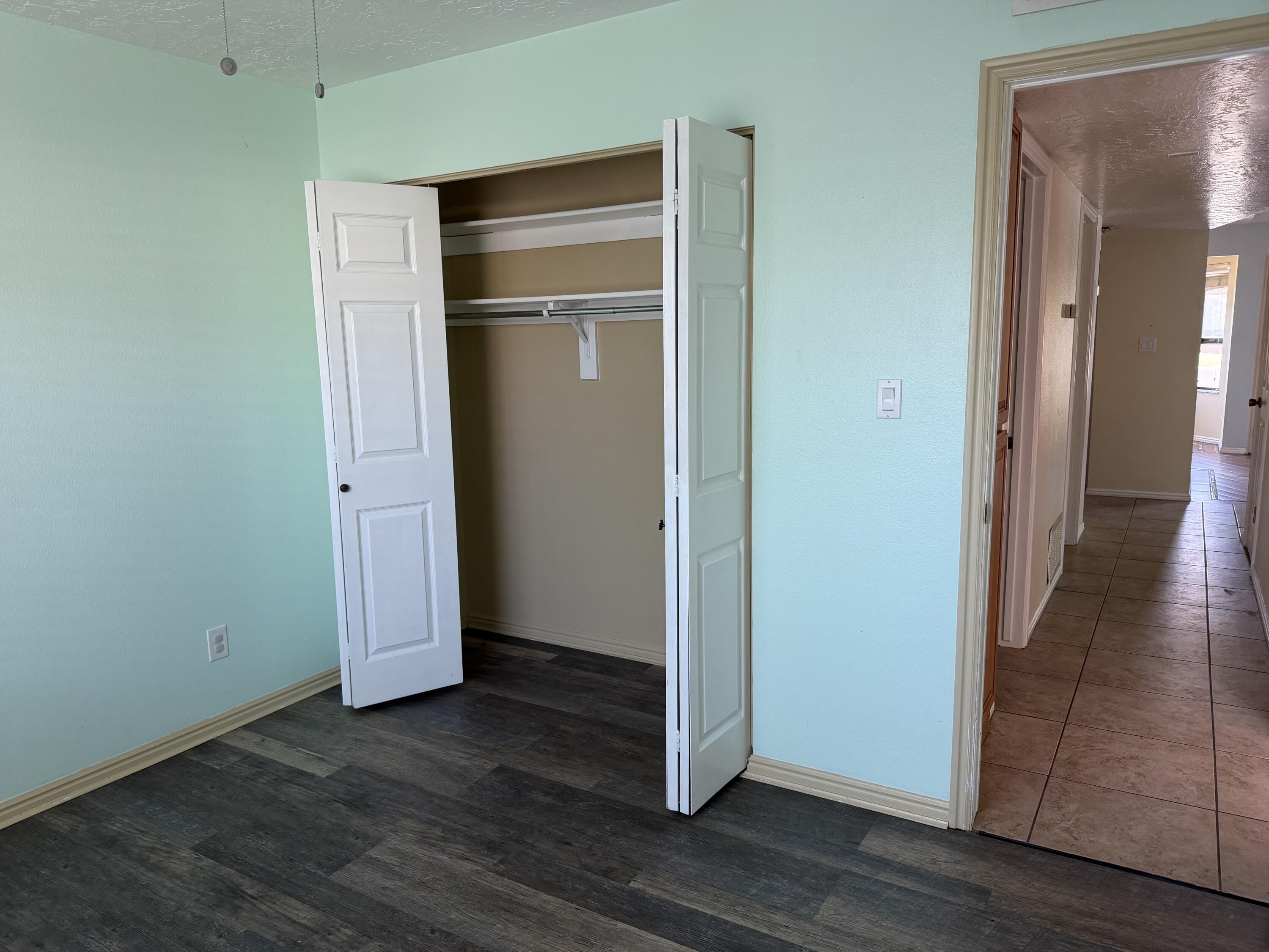 SUNNY VILLA TOWNHOMES - Residential