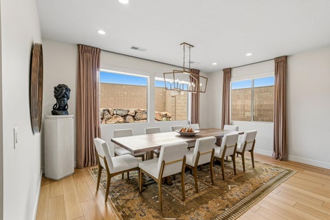 Tiny photo for 1401 N Daylight ST, Washington, UT 84780 (MLS # 26-276661)