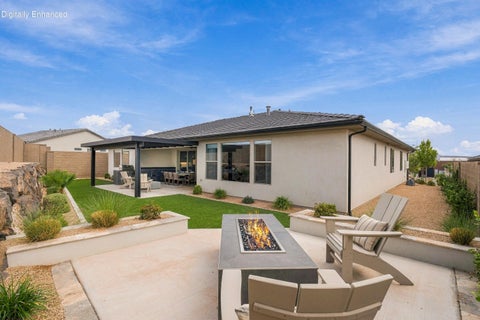 Tiny photo for 1401 N Daylight ST, Washington, UT 84780 (MLS # 26-276661)