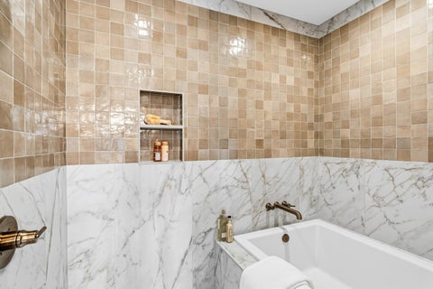 Tiny photo for 1401 N Daylight ST, Washington, UT 84780 (MLS # 26-276661)
