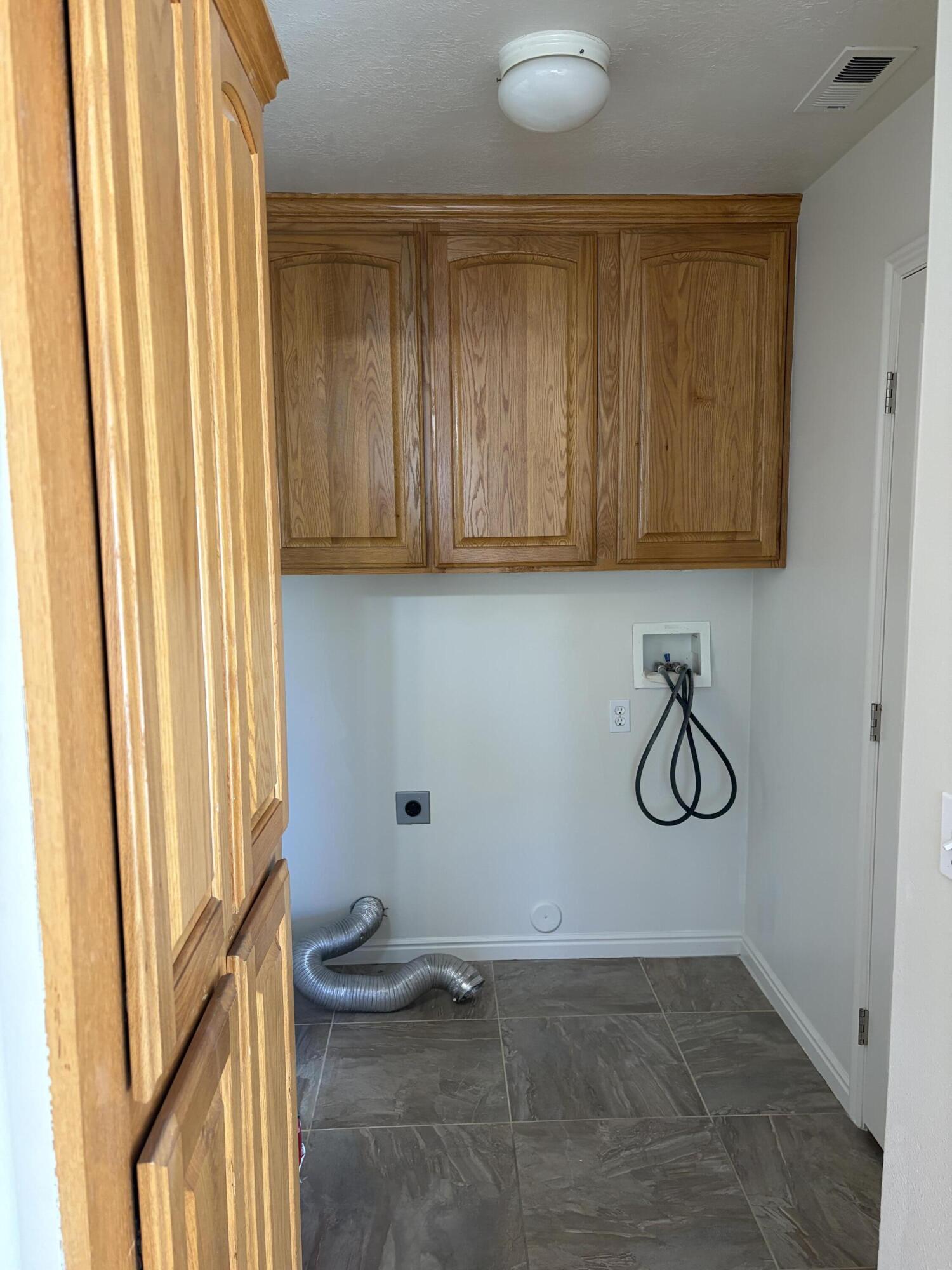 BEDROCK TOWNHOMES - Residential