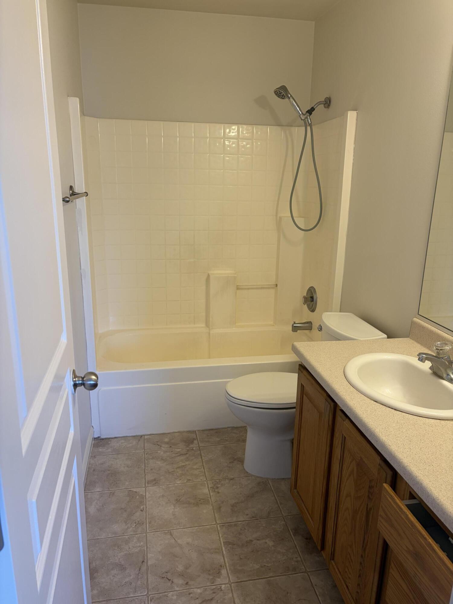 BEDROCK TOWNHOMES - Residential