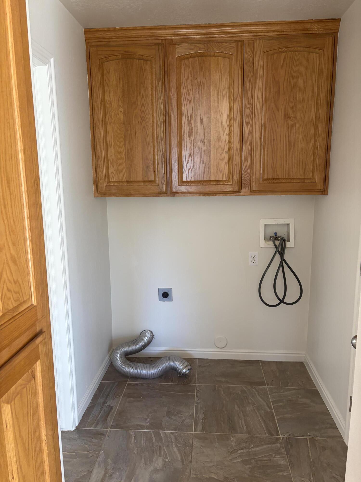 BEDROCK TOWNHOMES - Residential