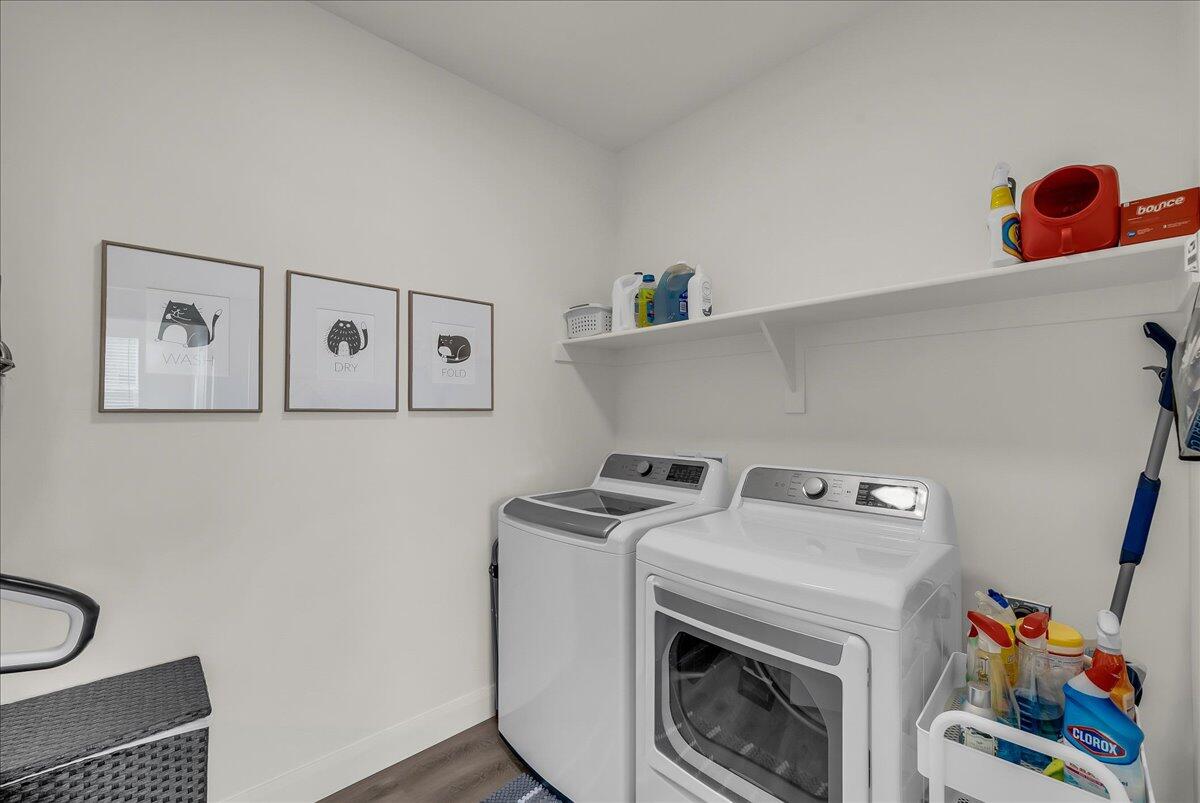 AUBURN HILLS - Residential