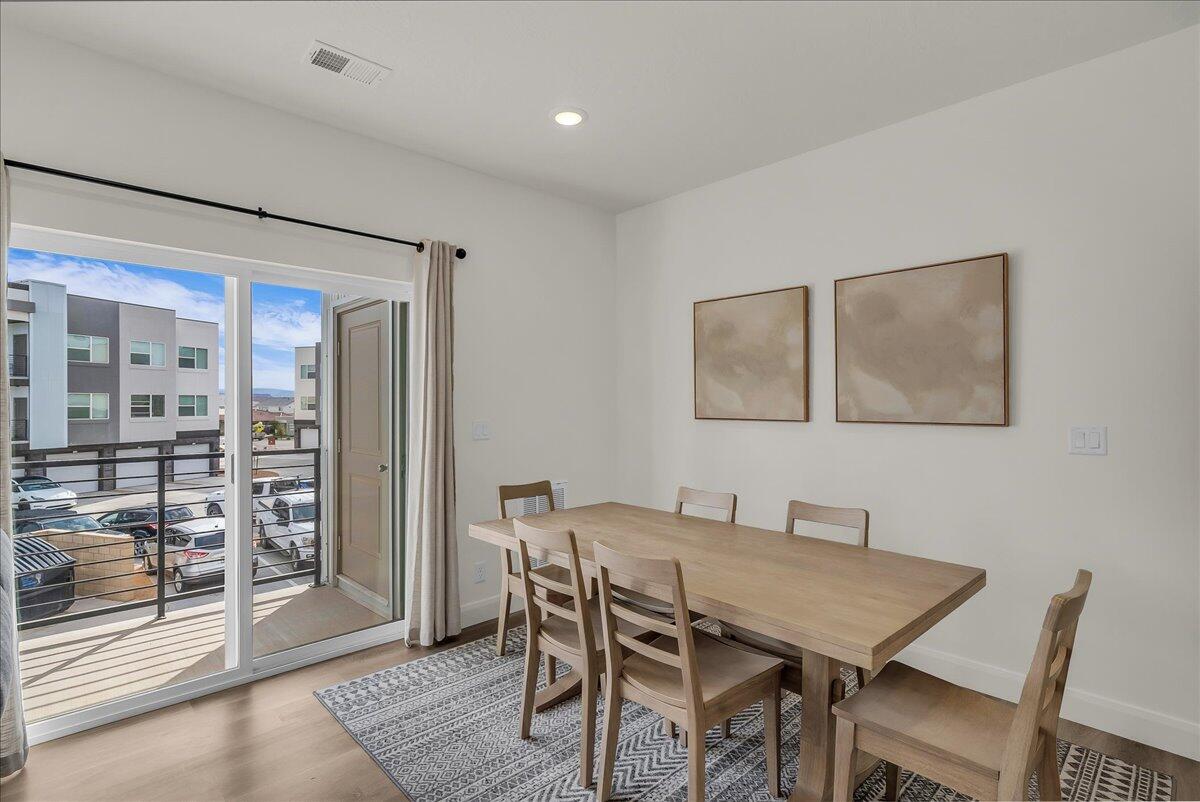 AUBURN HILLS - Residential