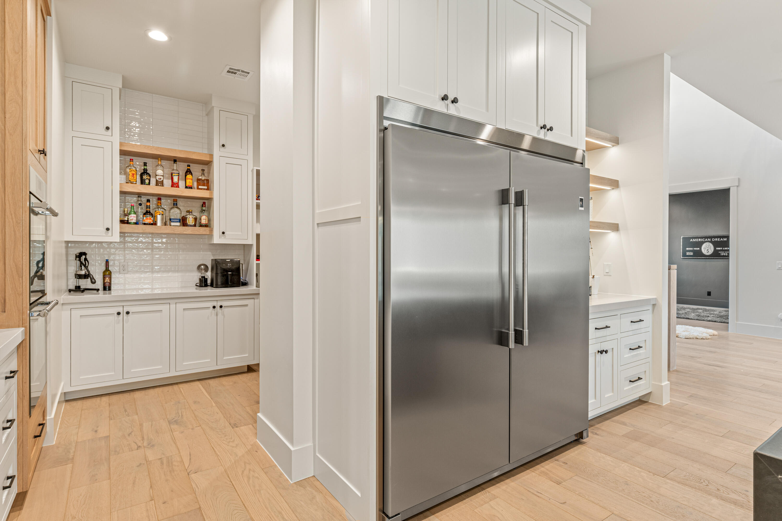 QUEENSRIDGE - Residential