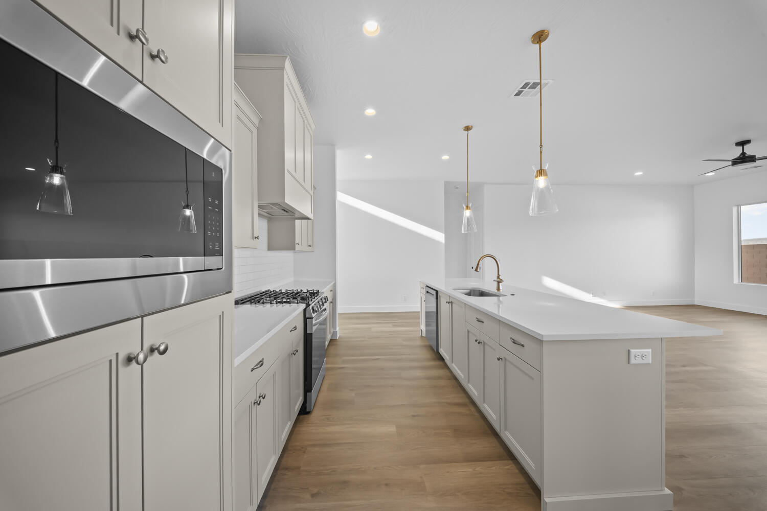 RED SANDS AT DESERT SANDS - Residential