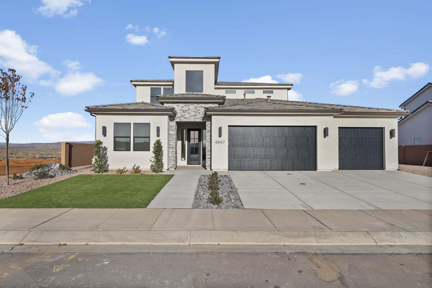 RED SANDS AT DESERT SANDS - Residential