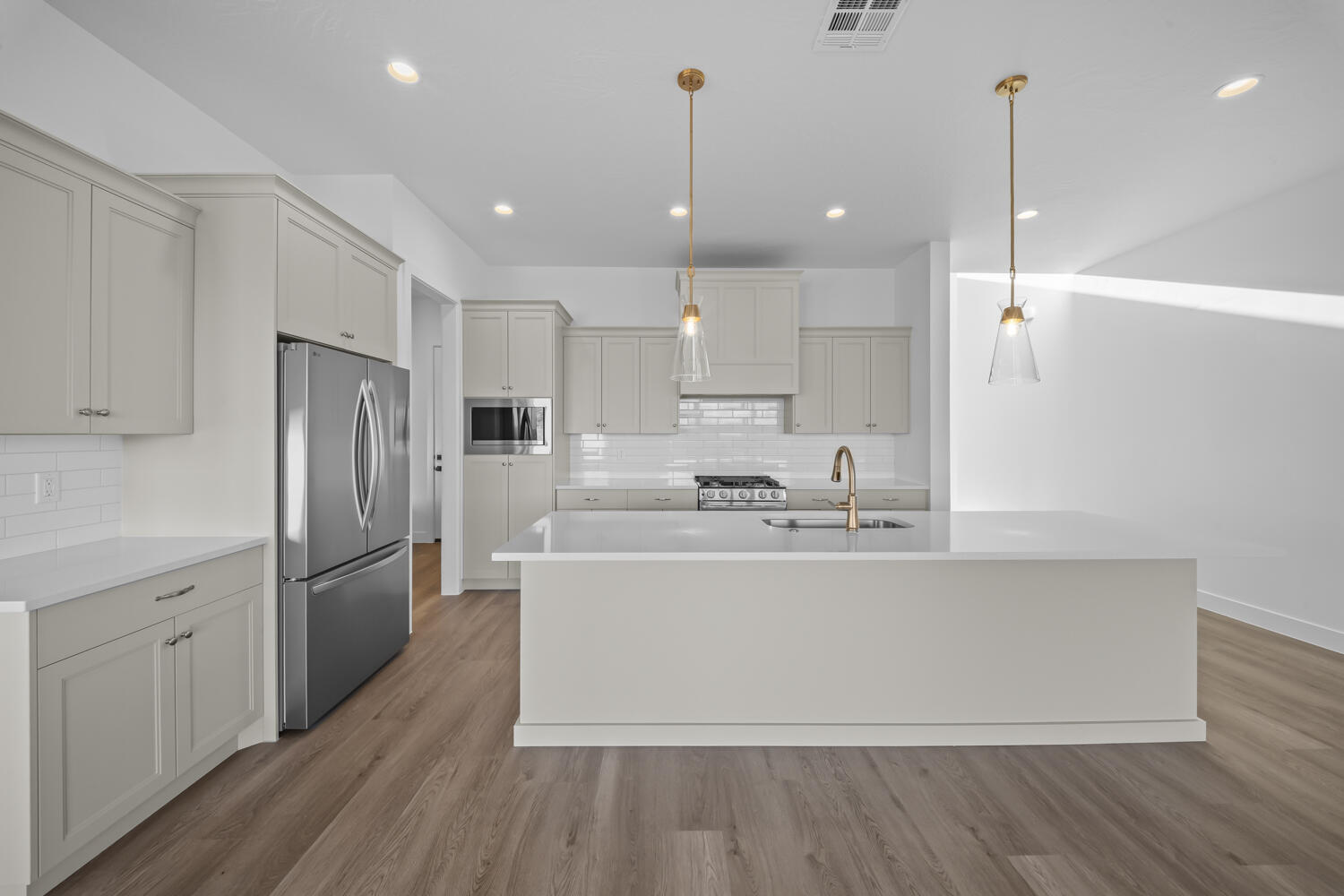 RED SANDS AT DESERT SANDS - Residential