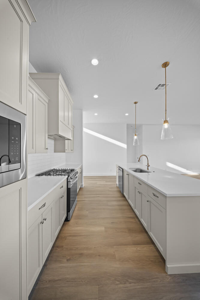 RED SANDS AT DESERT SANDS - Residential