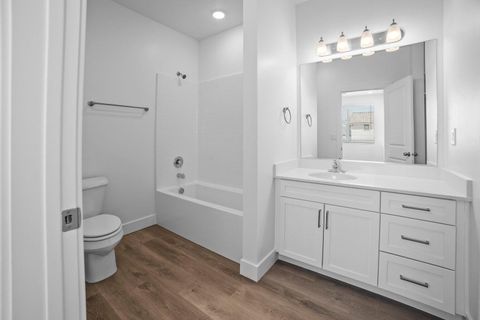 Tiny photo for 5801 S Garnet DR 6-102 #6-102, Saint George, UT 84790 (MLS # 26-271441)