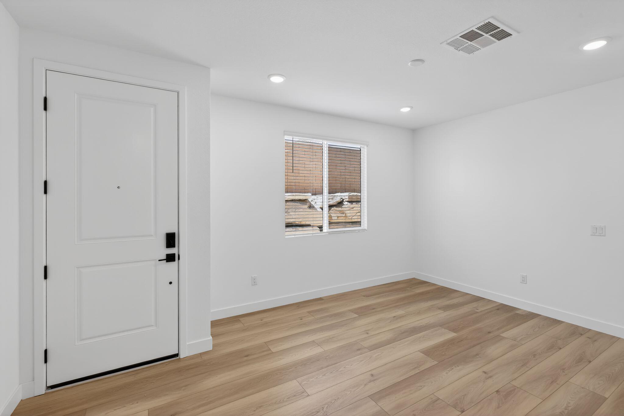 CECITA CREST AT DIVARIO - Residential