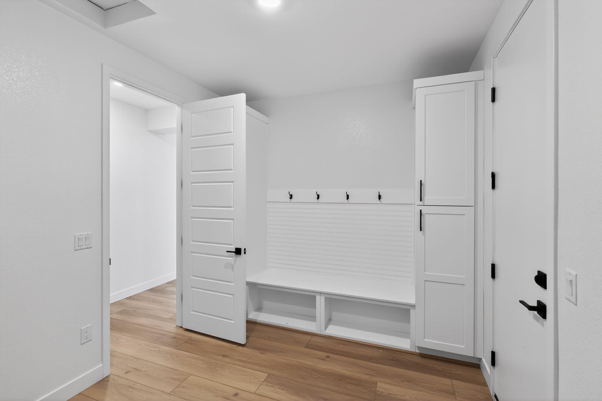 CECITA CREST AT DIVARIO - Residential